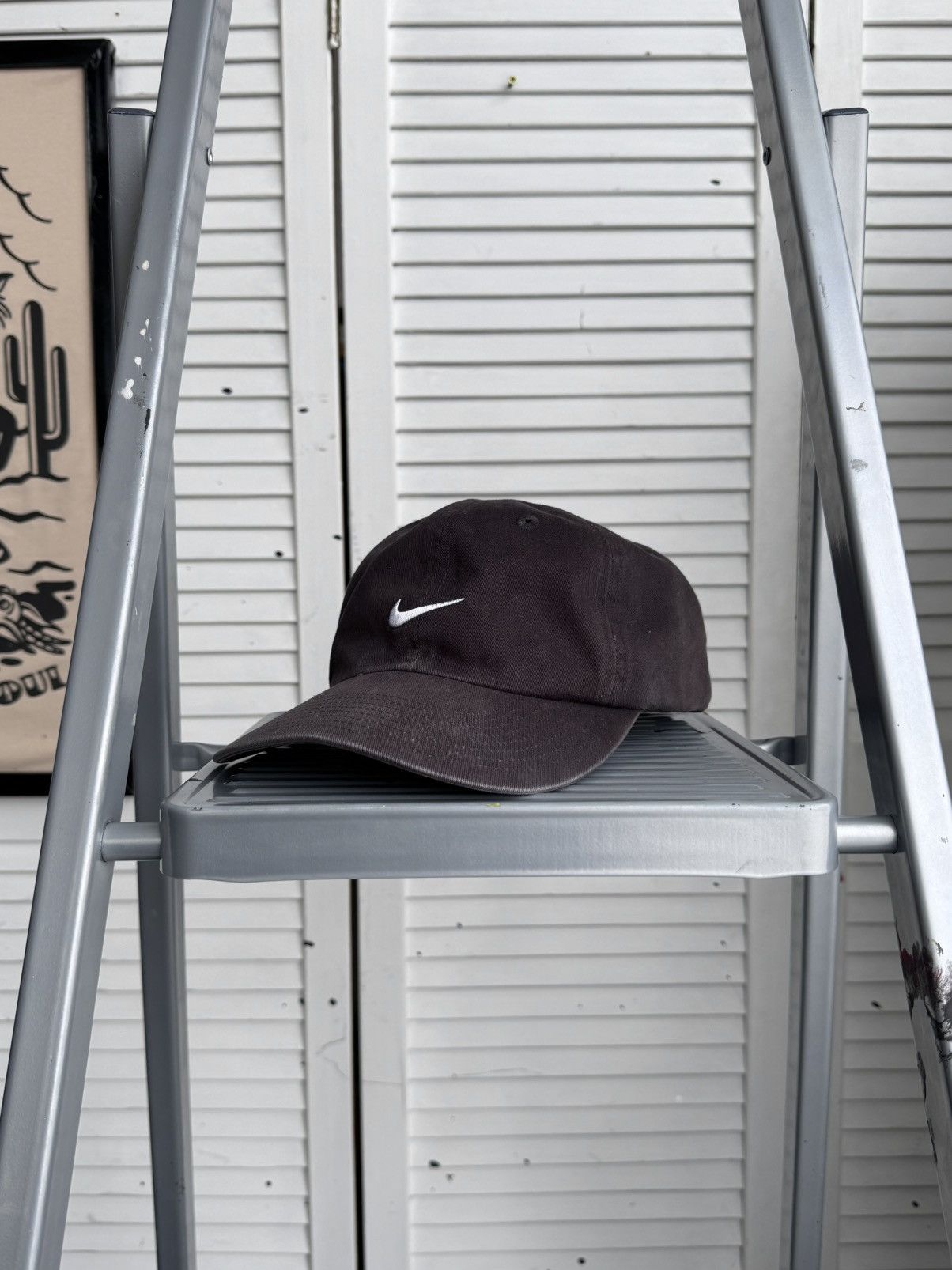 Nike Vintage Nike Faded Black Swoosh Cap Deep Fit Size ONE SIZE - 1 Thumbnail