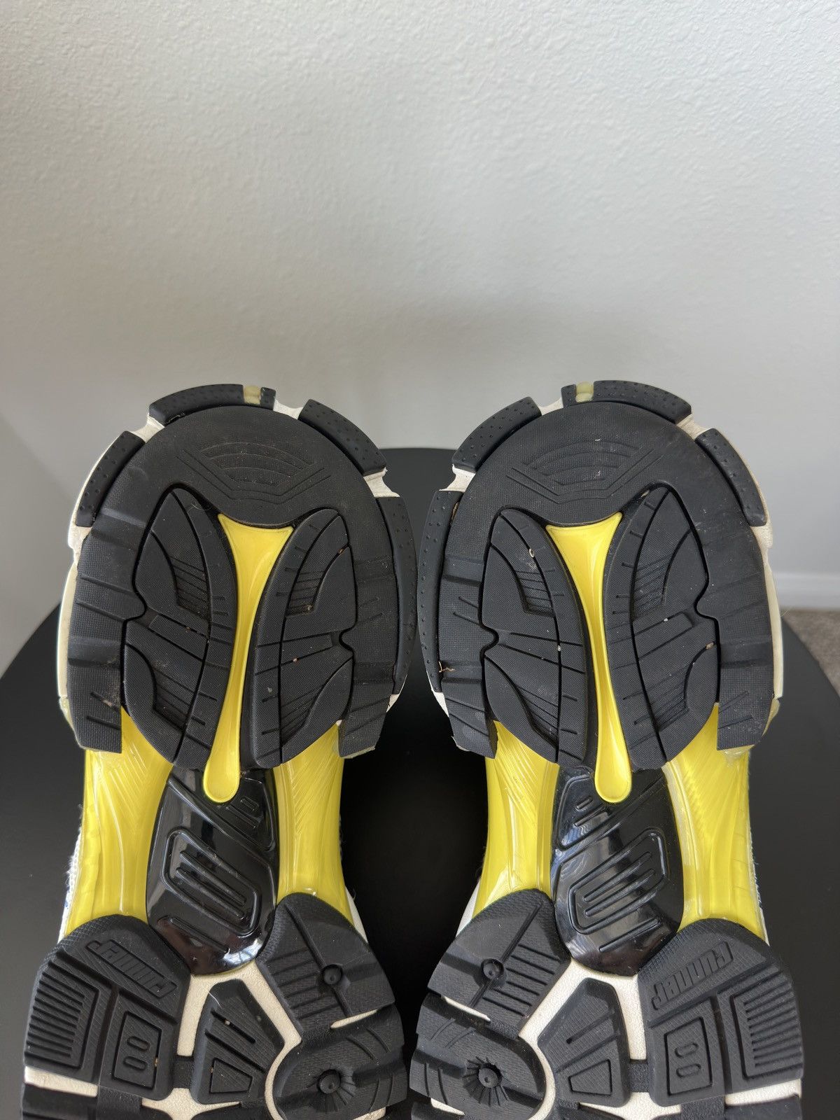 Balenciaga Balenciaga Runner Grey/Yellow/Blue Size US 10 / EU 43 - 9 Thumbnail