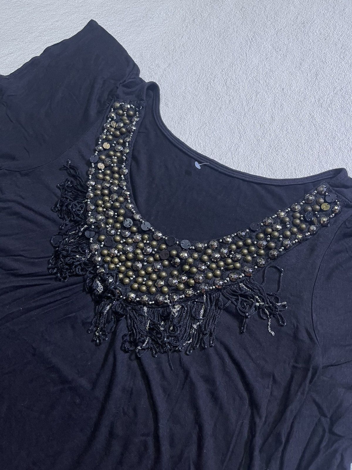 Japanese Brand Y2K CECIL MC BEE women's short tshirt with glitter motif Size M / US 6-8 / IT 42-44 - 3 Thumbnail