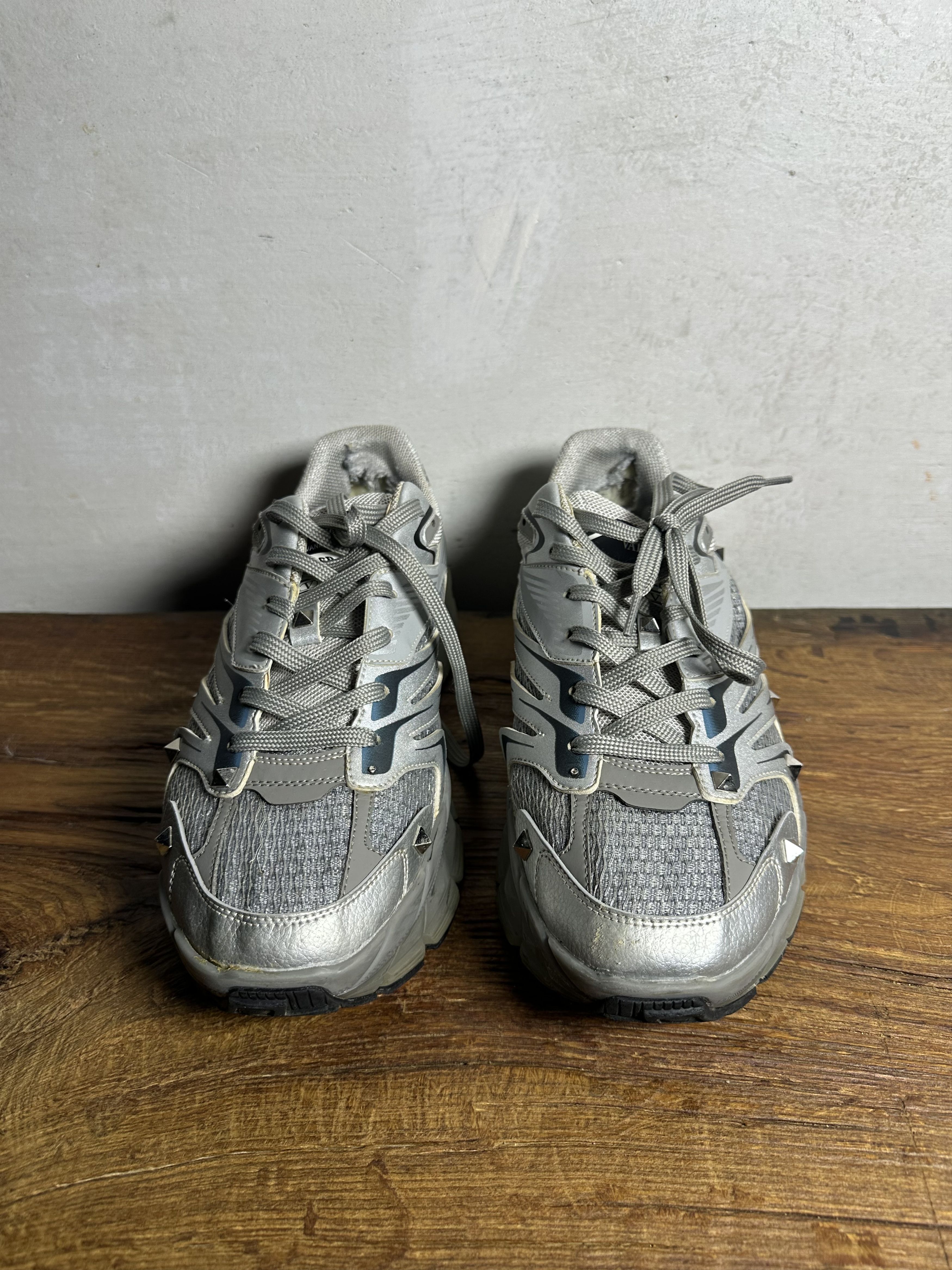 Valentino Valentino Garavani Silver Studded Sneakers Size US 11 / EU 44 - 8 Thumbnail