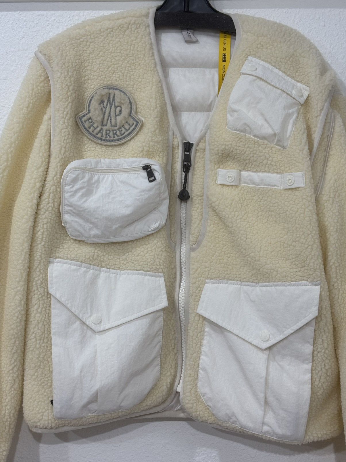 Moncler Moncler/Pharrell Williams Off-White Convertible Down Jacket Size US M / EU 48-50 / 2 - 3 Thumbnail