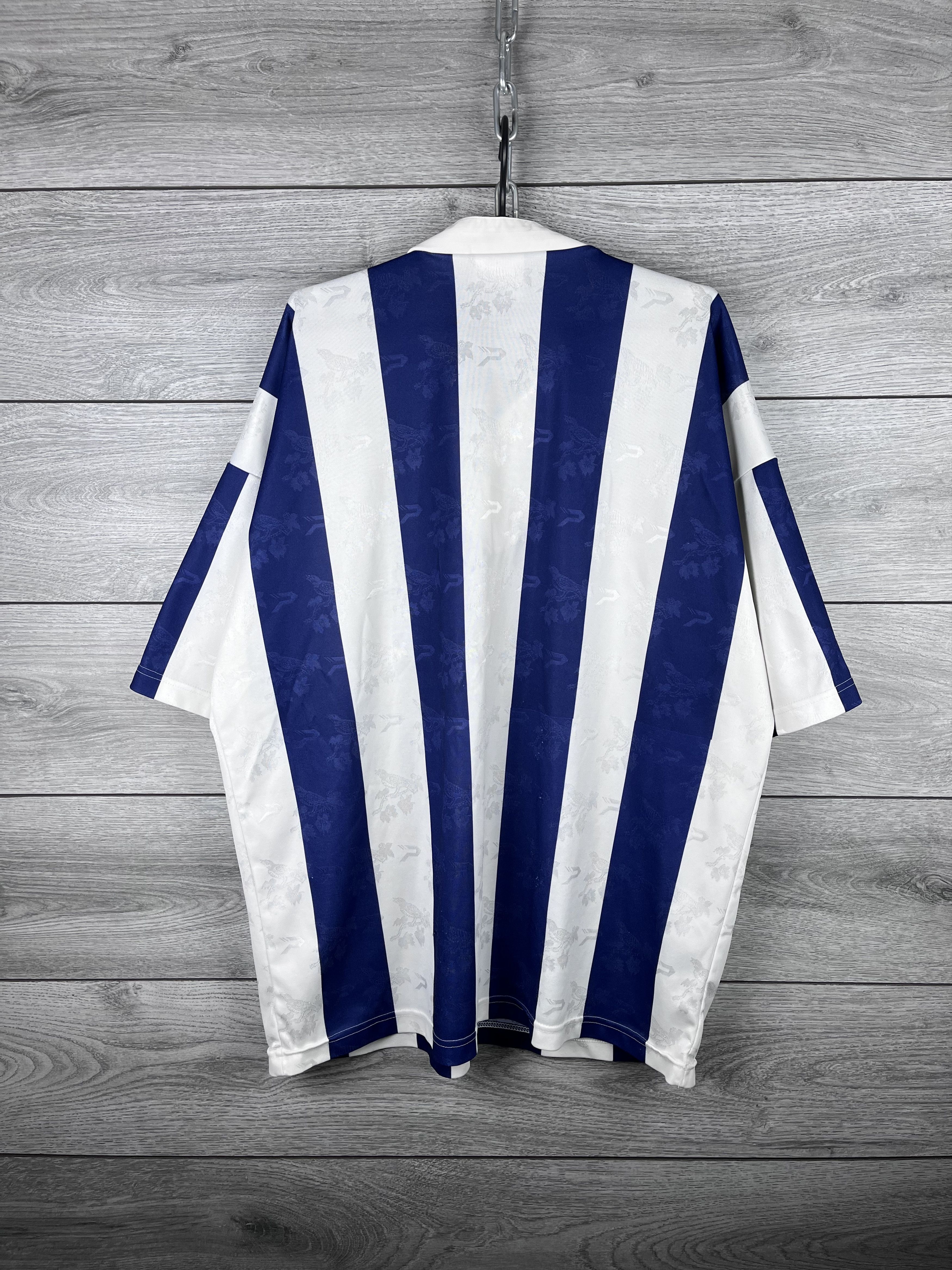 Vintage Vintage soccer jersey West Bromwich Albion size Xl Size US XL / EU 56 / 4 - 10 Thumbnail