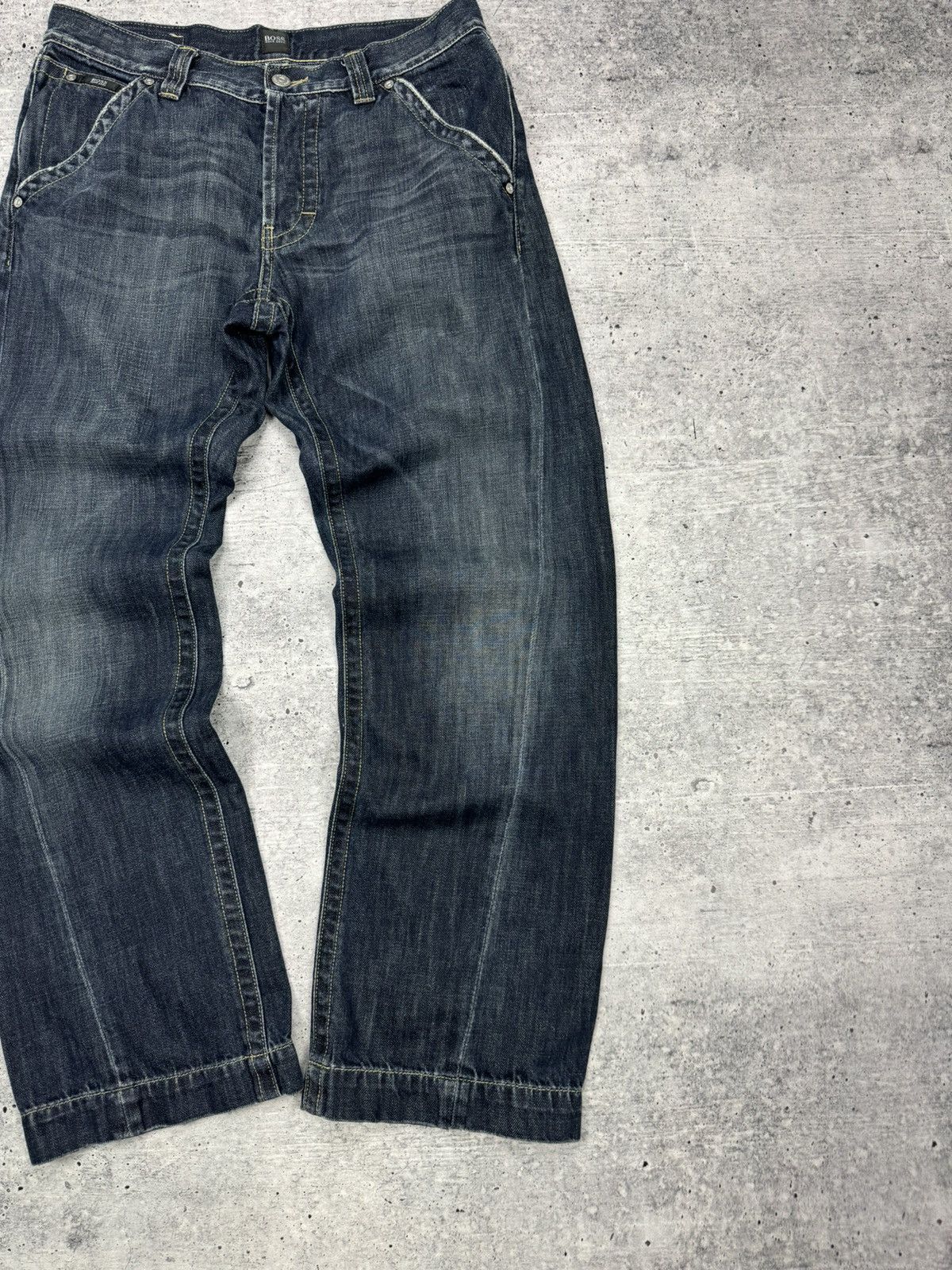 Hugo Boss × Vintage Vintage Y2K Style Hugo Boss Button Pockets Archive Jeans Size US 33 - 6 Thumbnail