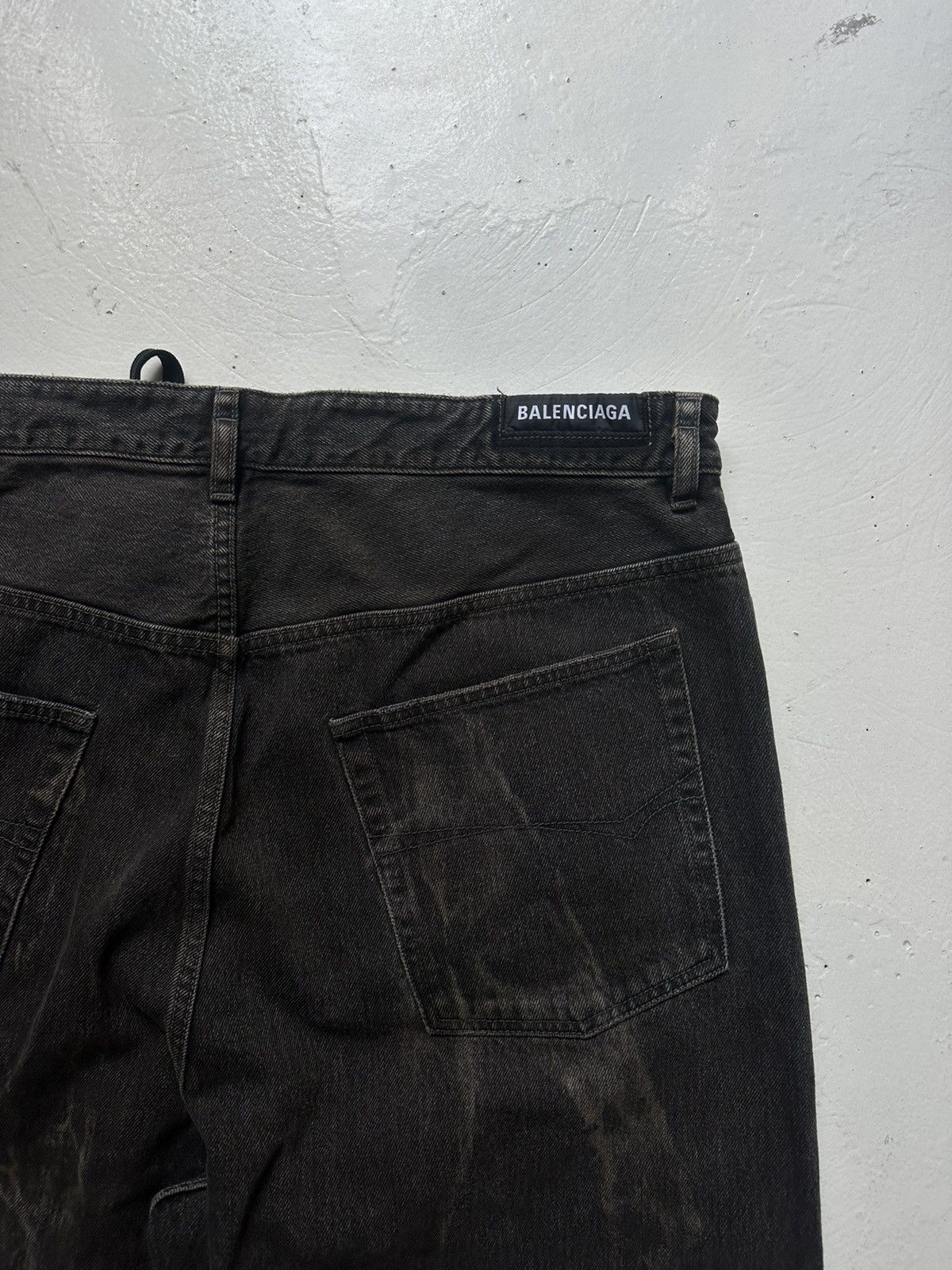 Balenciaga Distressed Medium loose fit Size US 33 - 8 Thumbnail