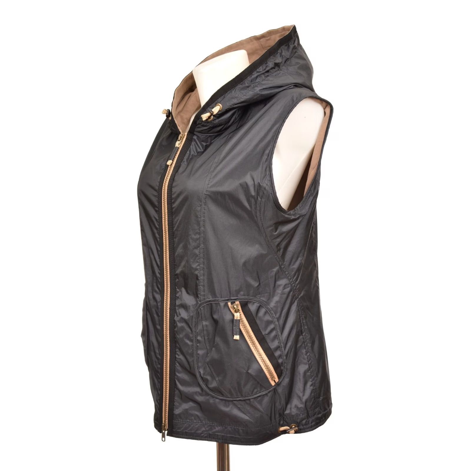 Frauenschuh Frauenschuh Limited Edition Full-Zip Nylon Vest Gilet Womens Size M Black Vest Womens M Nylon Limited Edition Full-Zip Gilet Frauenschuh Size M / US 6-8 / IT 42-44 - 2 Thumbnail