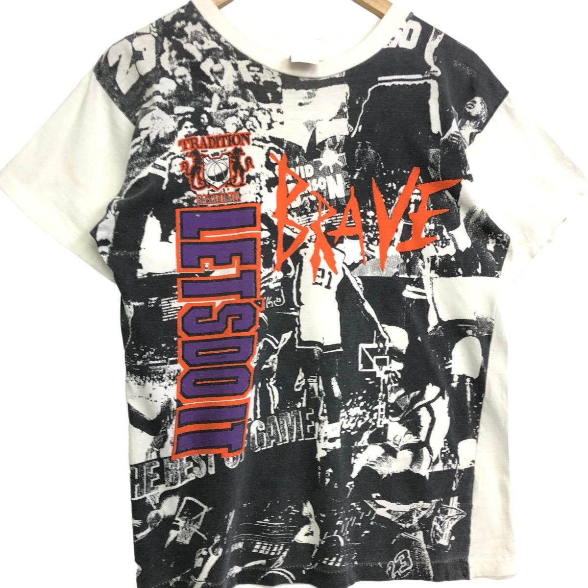 Vintage *Vintage 90s TRADITION BASKETBALL Full print Jordan design Size US S / EU 44-46 / 1 - 2 Thumbnail
