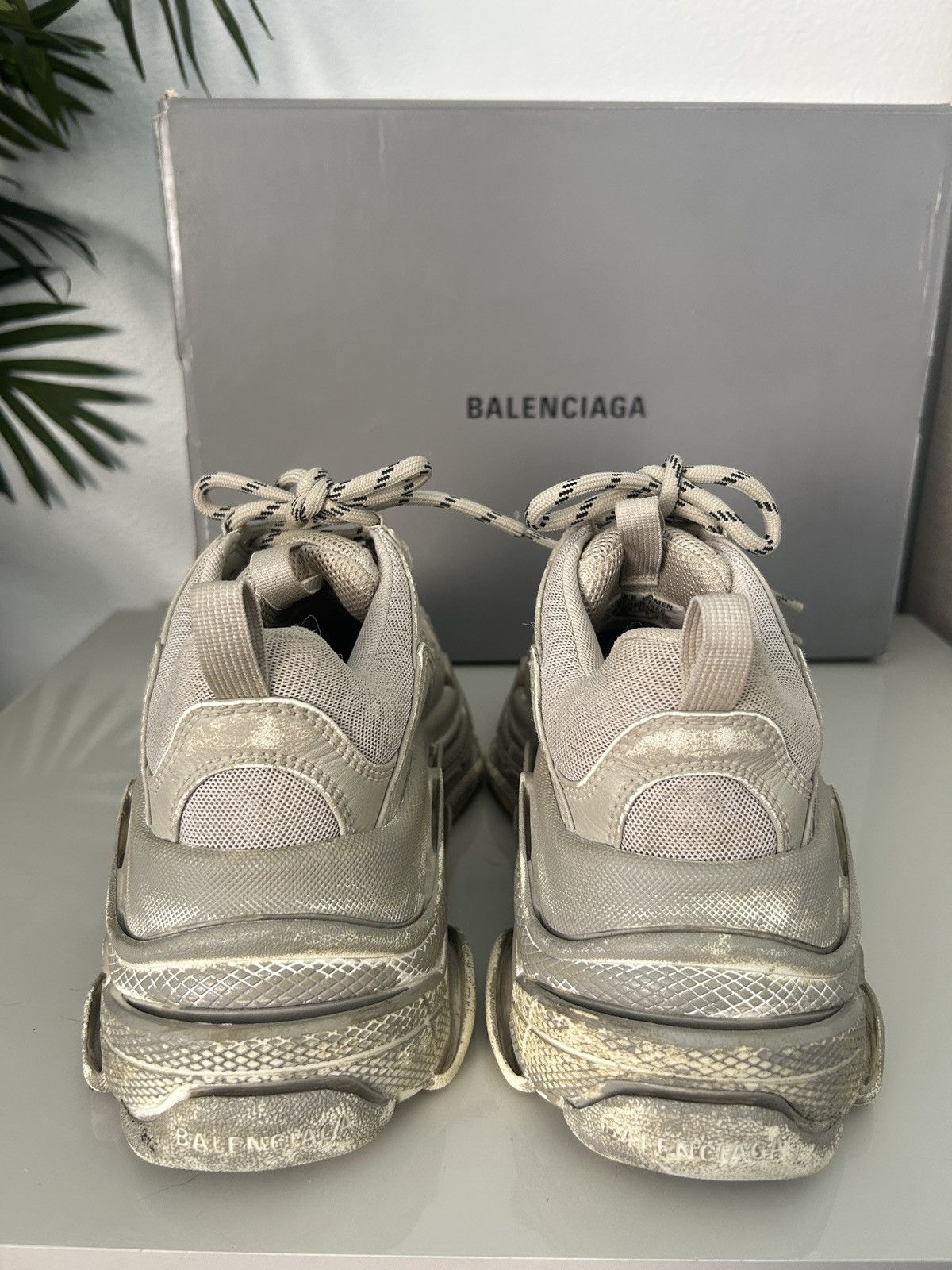 Balenciaga Balenciaga Triple S sneaker mesh/washed gray/// SALE Size US 5 / IT 35 - 2 Thumbnail