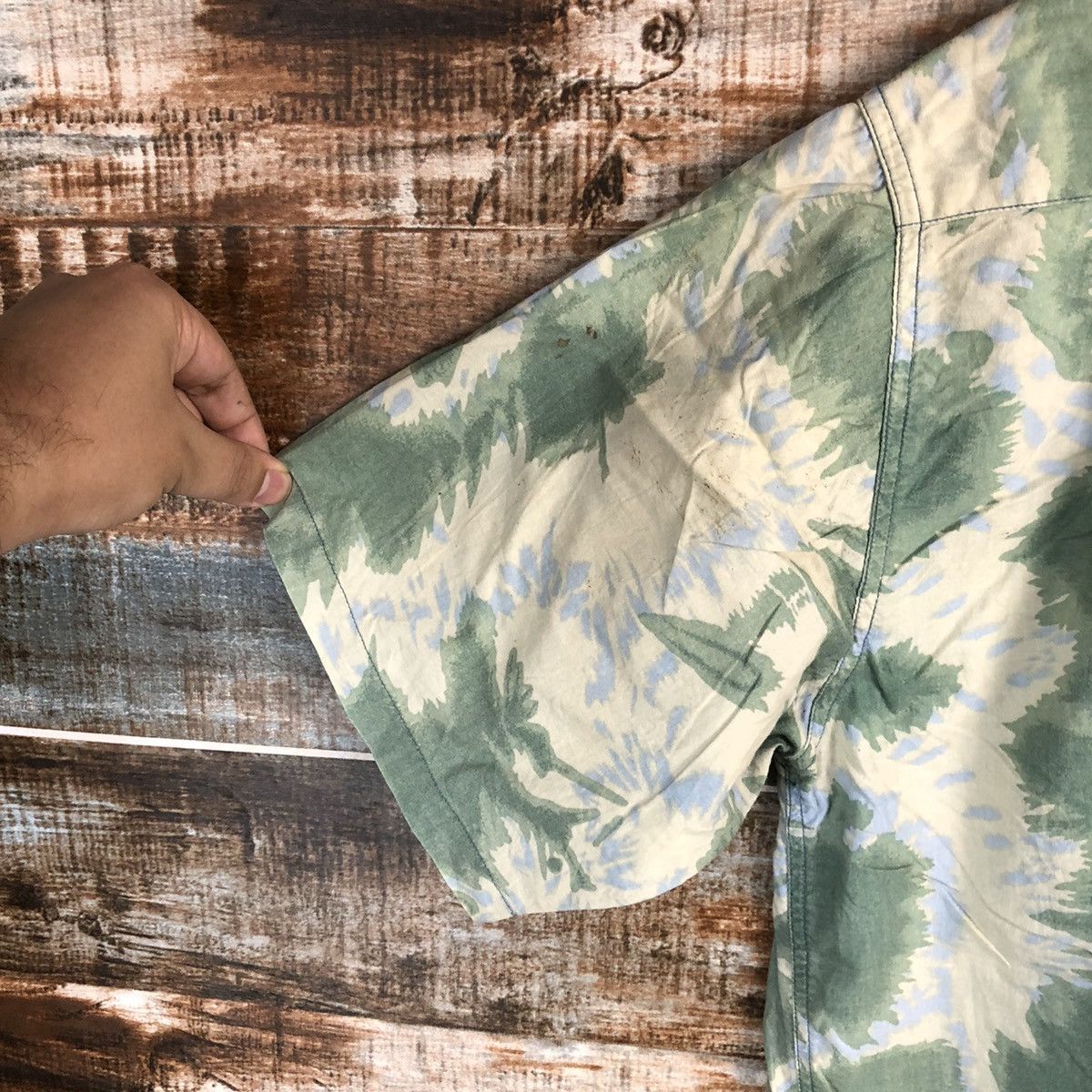 Other Outdoor Life Green camo leaf Shirt #A2315 Size US L / EU 52-54 / 3 - 17 Thumbnail