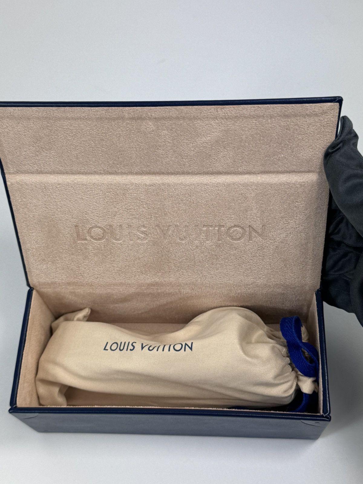 Louis Vuitton LV MONOGRAM TRIBUTE SUNGLASSES Z2449E Size ONE SIZE - 9 Thumbnail