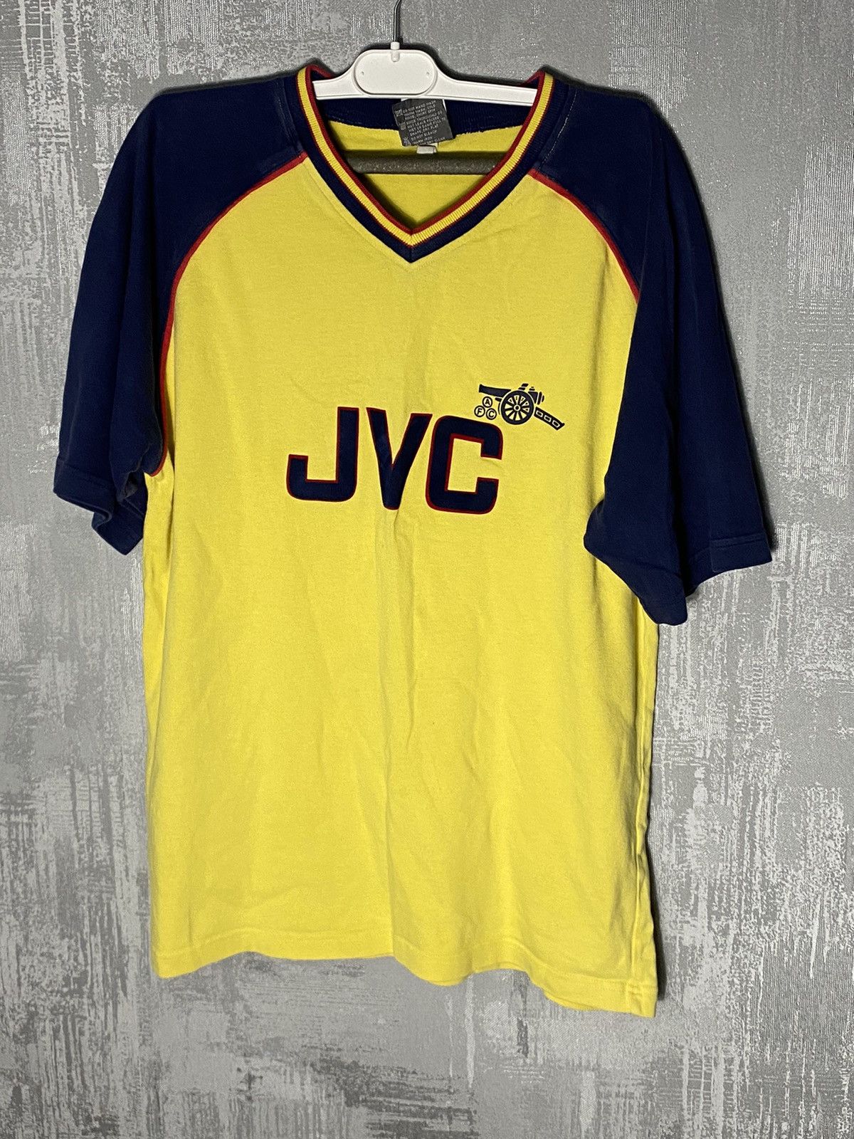 ARSNL × Vintage 90s Vintage Arsenal Soccer Football Jersey JVC Hype Drill Size US M / EU 48-50 / 2 - 1 Thumbnail
