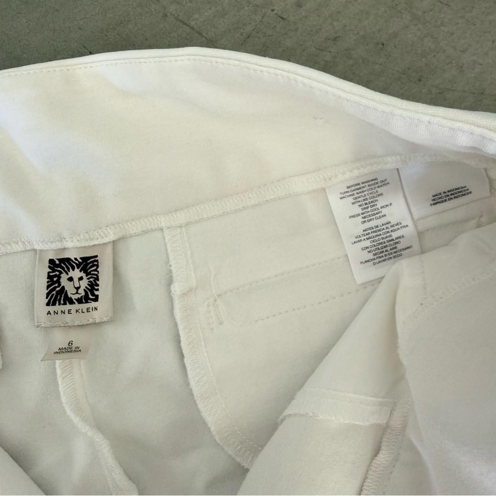 Other Anne Klein Pants / Cropped Slim Fit / Ivory / Women’s 6 Size 28" / US 6 / IT 42 - 3 Thumbnail