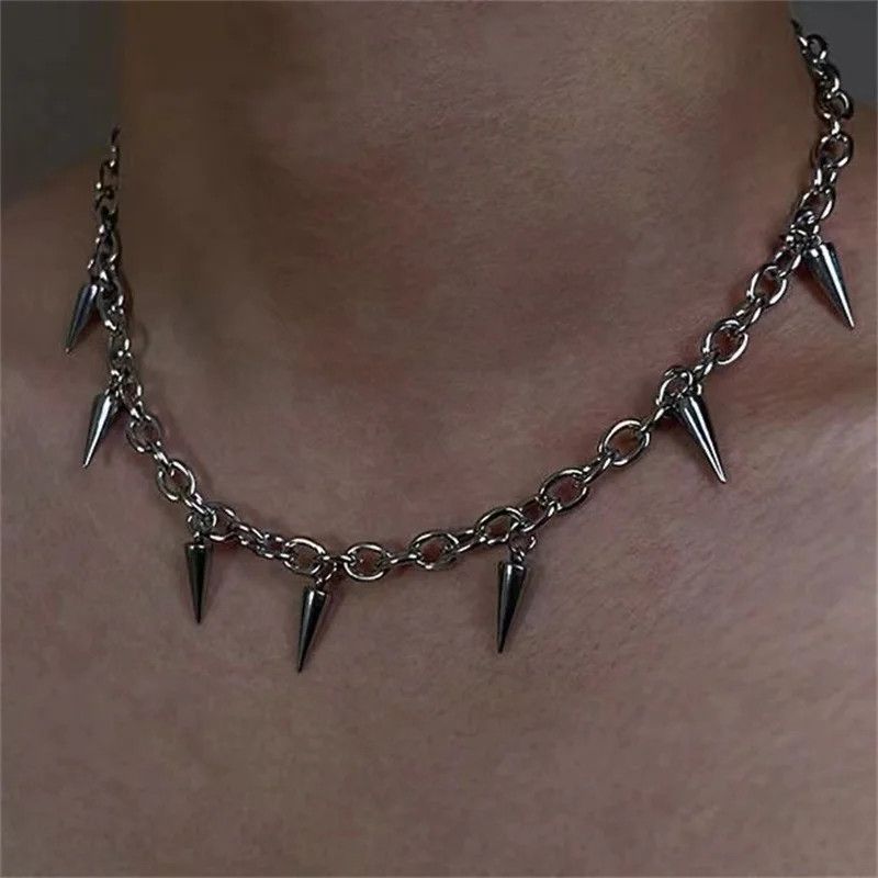 Other Punk Studded Rivet Spikes Necklace Size ONE SIZE - 3 Thumbnail