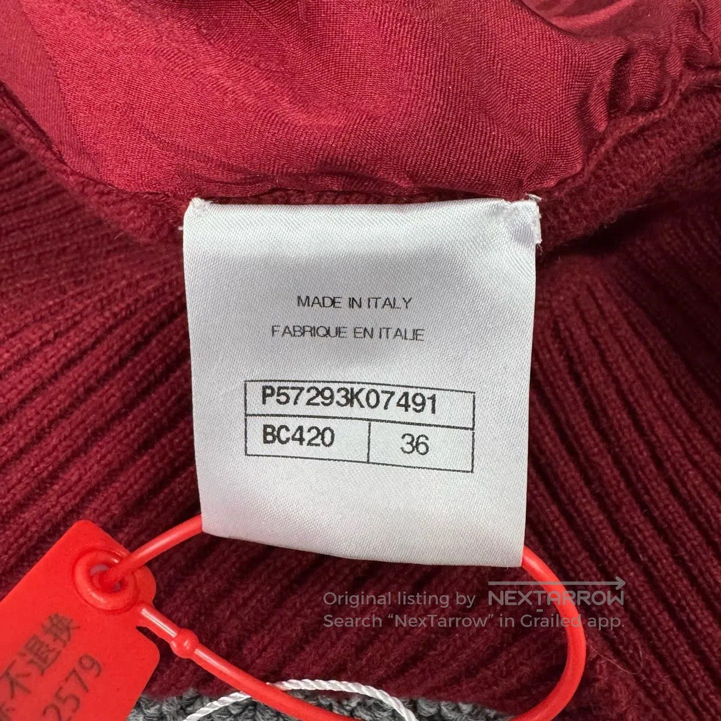 Chanel Chanel Red double-C V-neck knit top| Size S / US 4 / IT 40 - 7 Thumbnail
