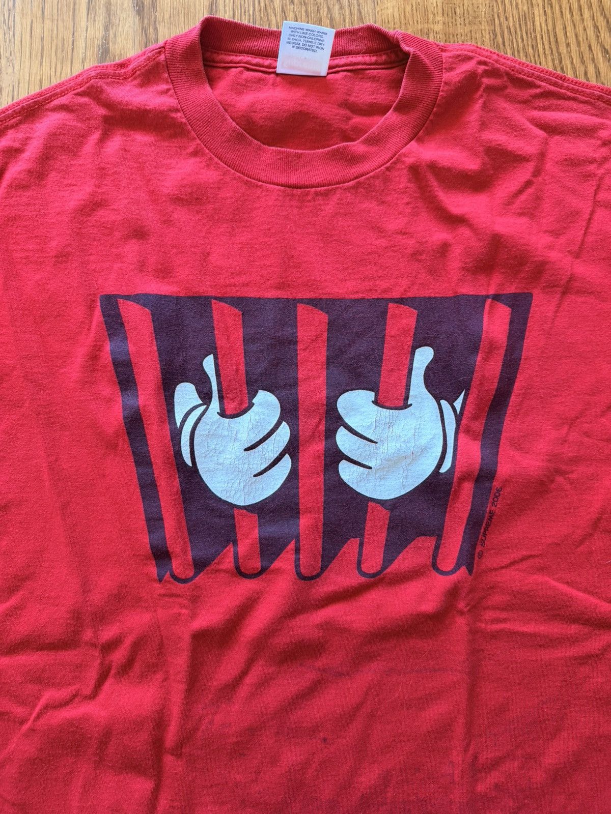 Supreme Supreme Jail Tee Size US L / EU 52-54 / 3 - 1 Thumbnail