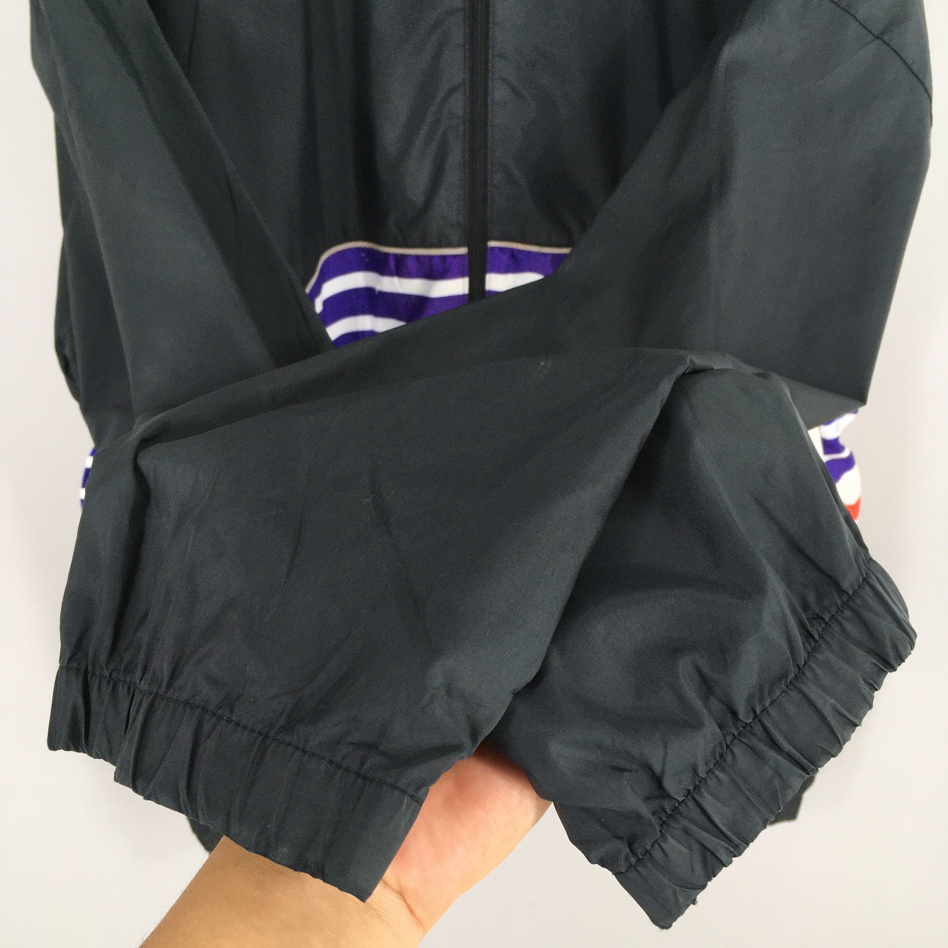 Adidas Vintage Adidas Trefoil Windbreaker Jacket Hoodie XLarge Size US XL / EU 56 / 4 - 4 Thumbnail