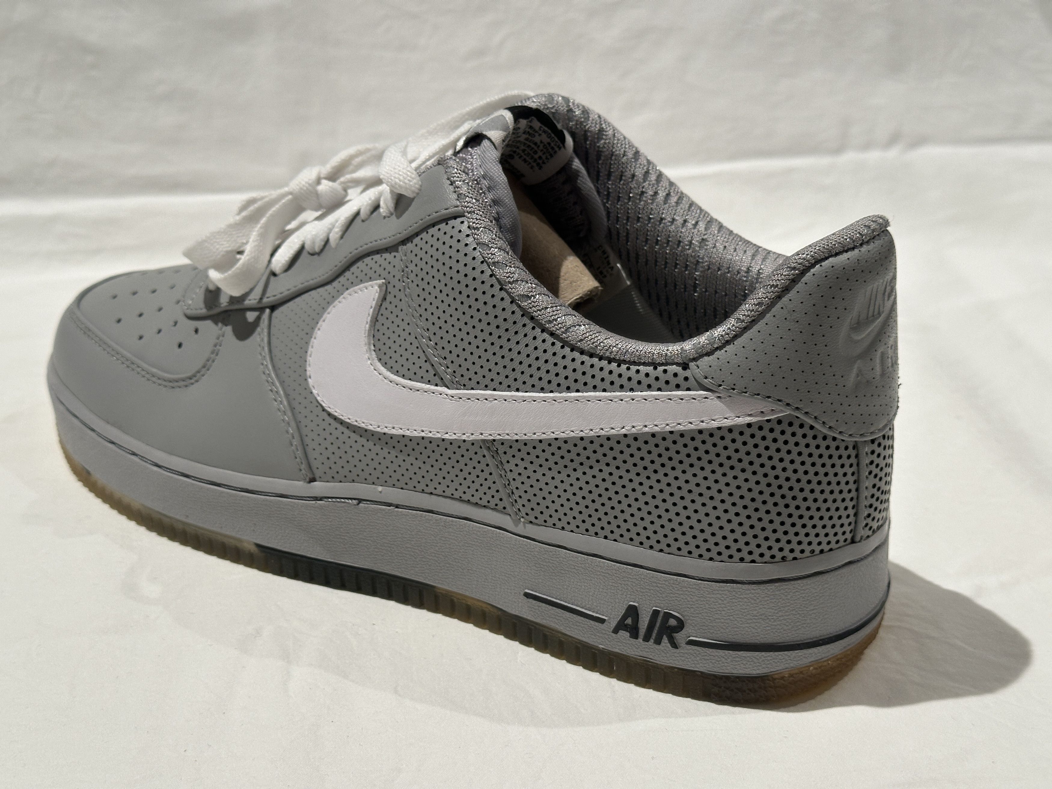 Futura × Nike BRAND NEW NIKE AIR FORCE 1 - LOW PREMIUM "FUTURA" 2009 SZ 11 Size US 11 / EU 44 - 6 Thumbnail