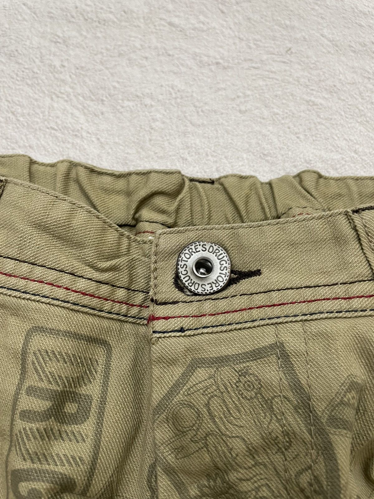 Japanese Brand 2000s Vintage Graphic Utility Pants All Over Print Y2K Size US 32 / EU 48 - 4 Thumbnail