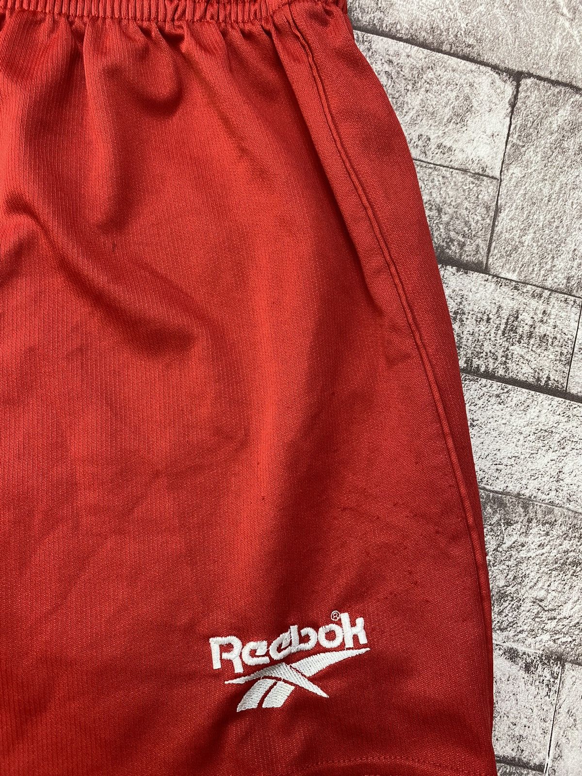 Reebok LIVERPOOL ENGLAND 1996/1998 FOOTBALL SOCCER SHORTS HOME Size US 34 / EU 50 - 5 Thumbnail
