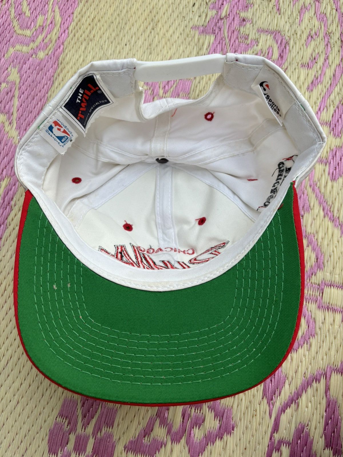 NBA × Sports Specialties Chicago Bulls Sports Specialties Script Twill Snapback Size ONE SIZE - 6 Thumbnail
