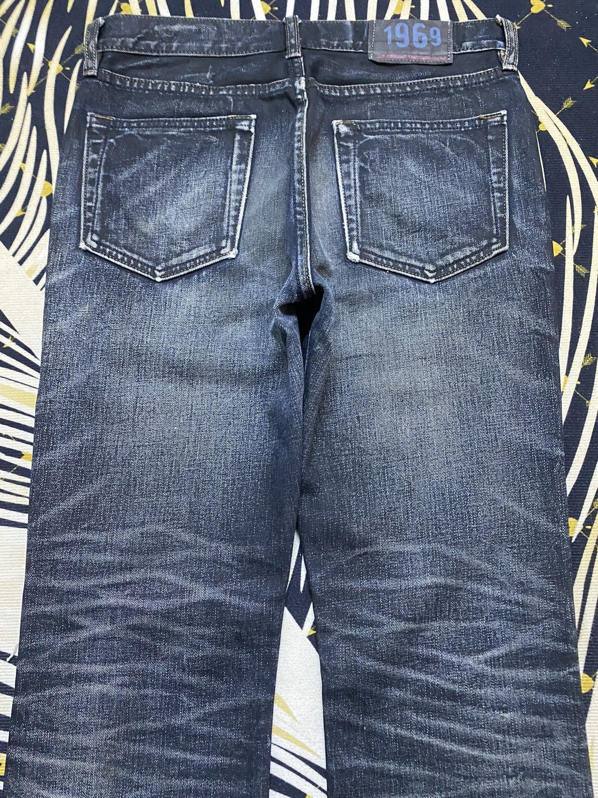 Gap Vintage Gap Denim Whisker Distressed Flare Bootcut Jeans Size US 31 - 4 Thumbnail