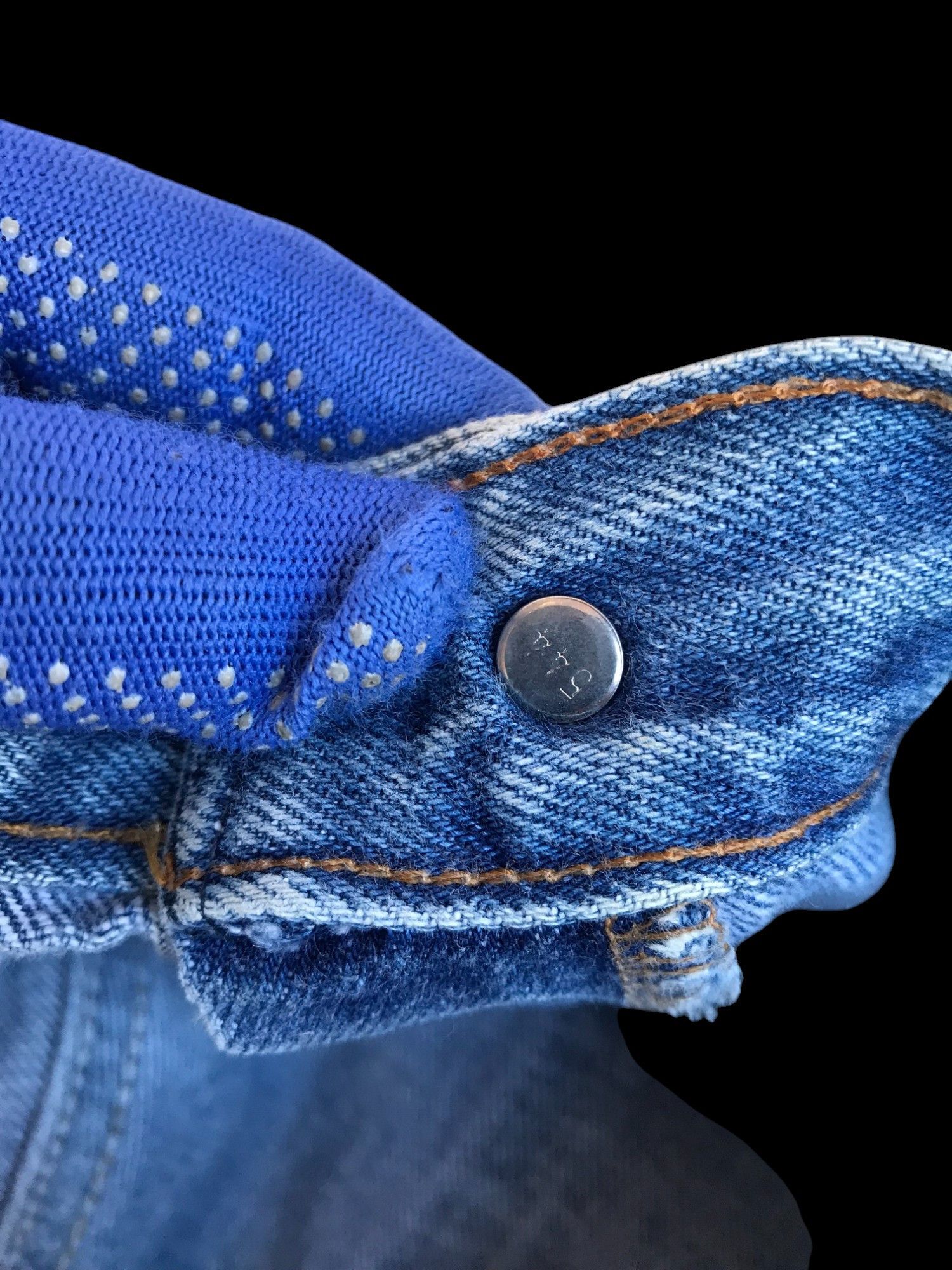 Levi's Vintage 1992 Levis 501xx lightwash dirty jean W34x27 USA Size US 34 / EU 50 - 13 Thumbnail