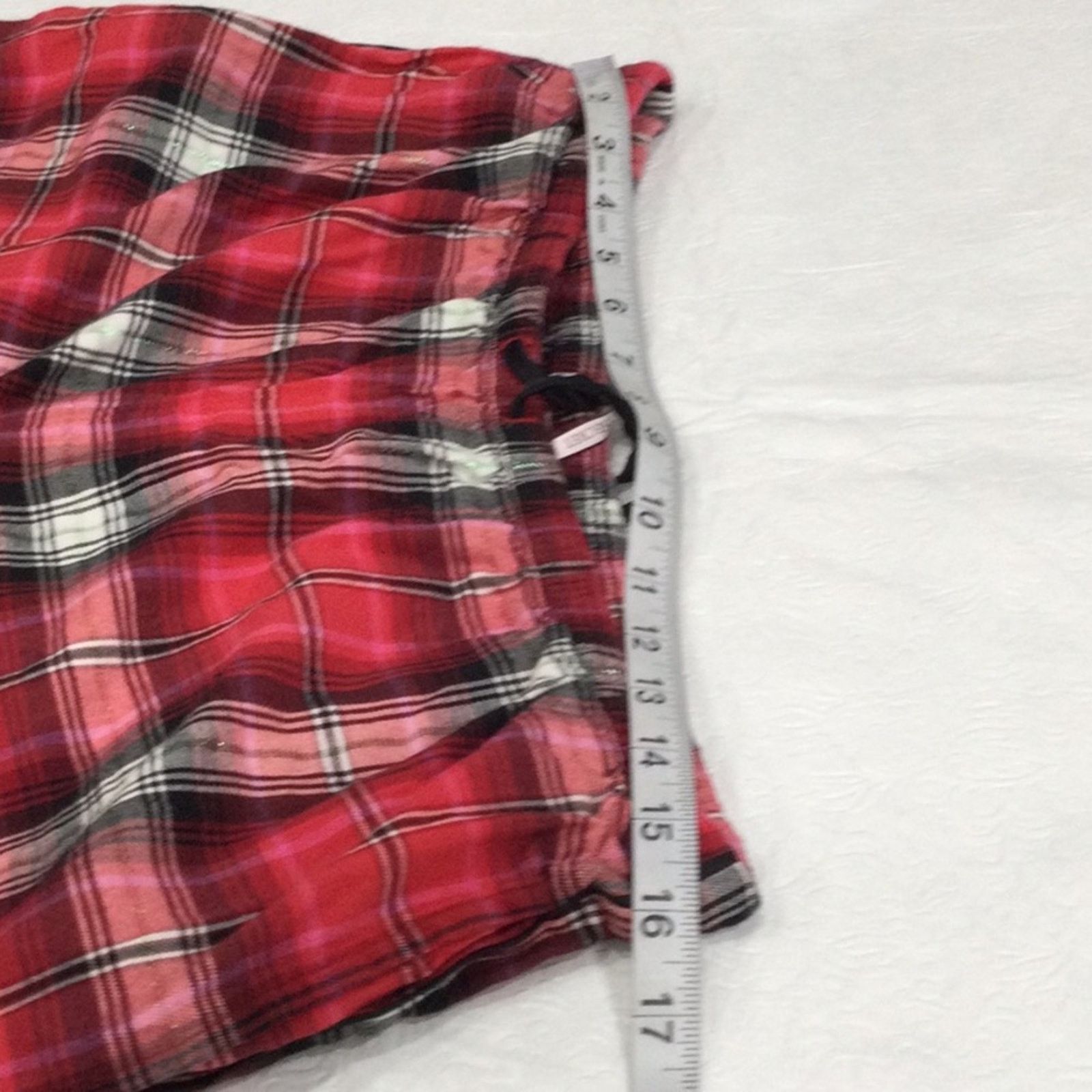 Victoria's Secret Victoria's Secret Plaid Elastic Waist Pocket Pajama Pant L Size 32" / US 10 / IT 46 - 11 Thumbnail