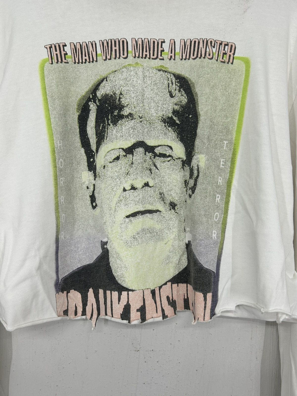 Band Tees Bershka Universal Studio X Frankenstein Crop Boxer Distress Size US M / EU 48-50 / 2 - 2 Thumbnail