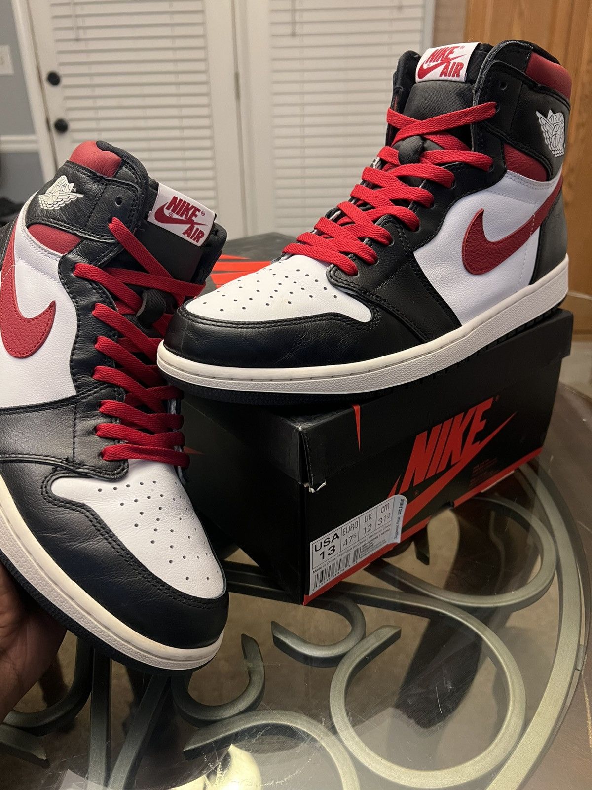 Jordan Brand Jordan 1 Retro High “Gym Red” 2019 Size US 13 / EU 46 - 1 Thumbnail