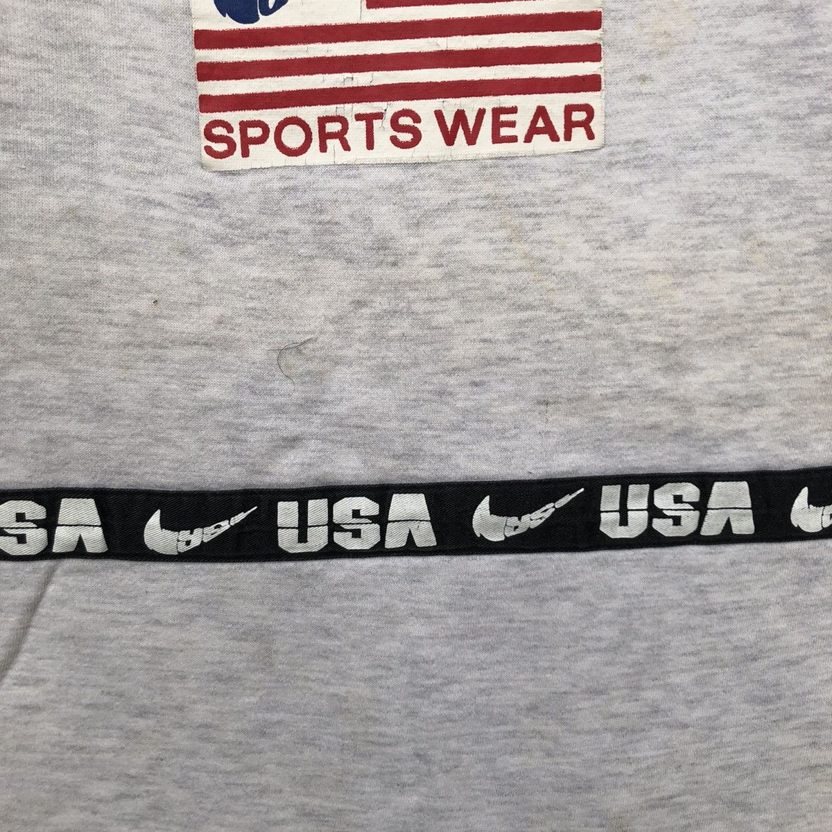 Vintage Vintage 90s Nike Side Tape Spell Out Big Logo Sweatshirt | S Size US S / EU 44-46 / 1 - 5 Thumbnail