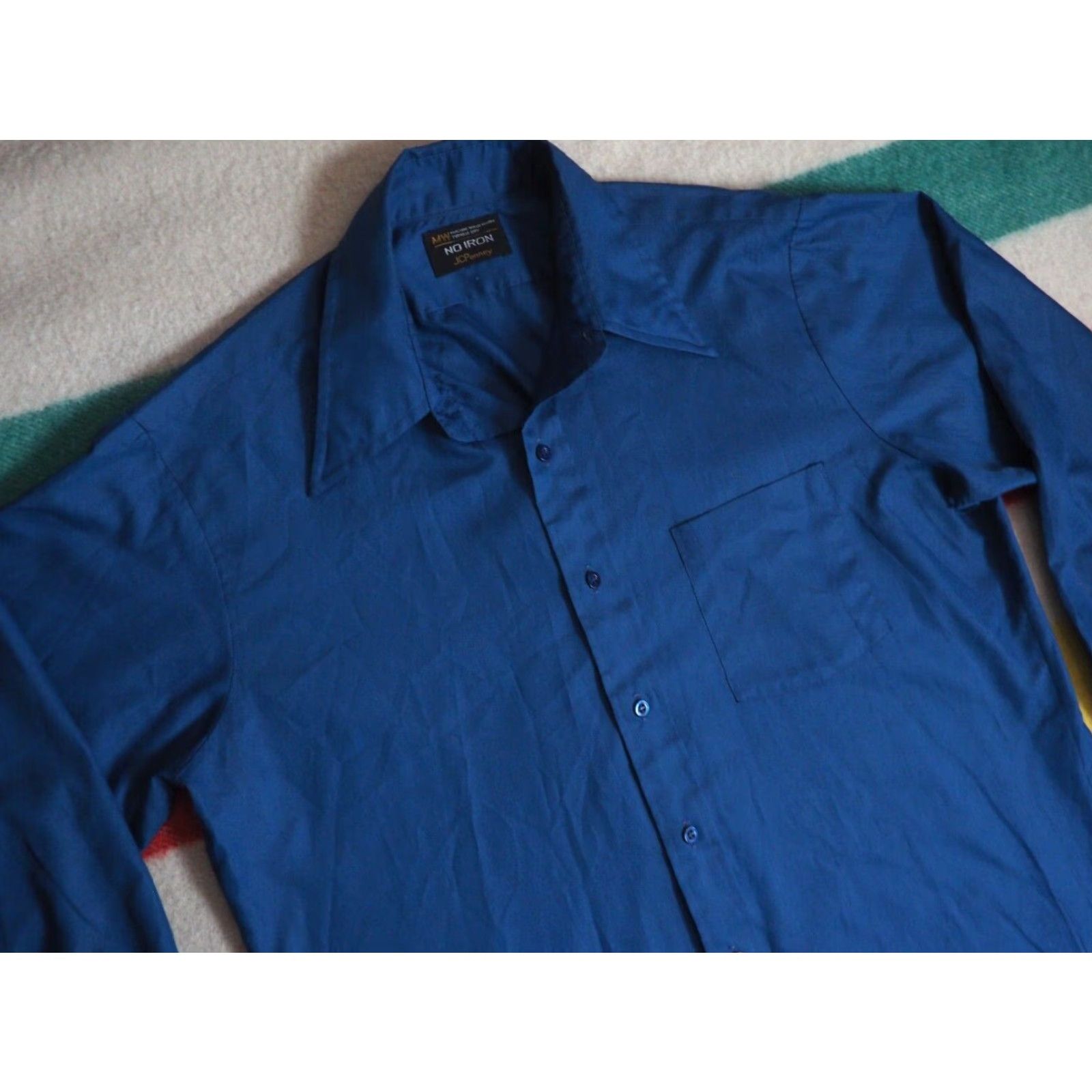 Vintage VTG 70s Night Blue Polycotton No Iron Button Shirt Montgomery Ward XL Men’s Size US XL / EU 56 / 4 - 2 Thumbnail