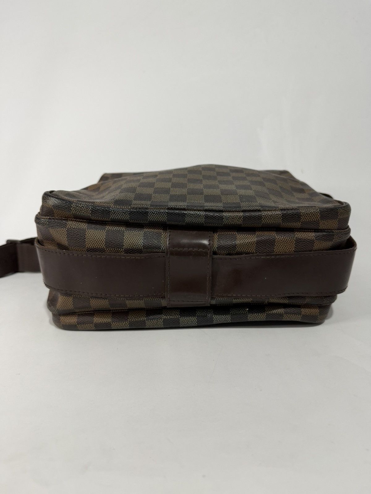 Louis Vuitton LOUIS VUITTON Damier Ebene Naviglio Size ONE SIZE - 7 Thumbnail