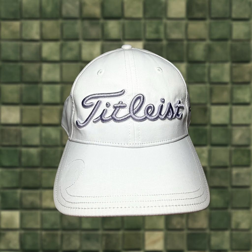 Titleist Titleist Golf Pro V1 Performance Adjustable White Purple Lavender Script Cap Size ONE SIZE - 1 Thumbnail