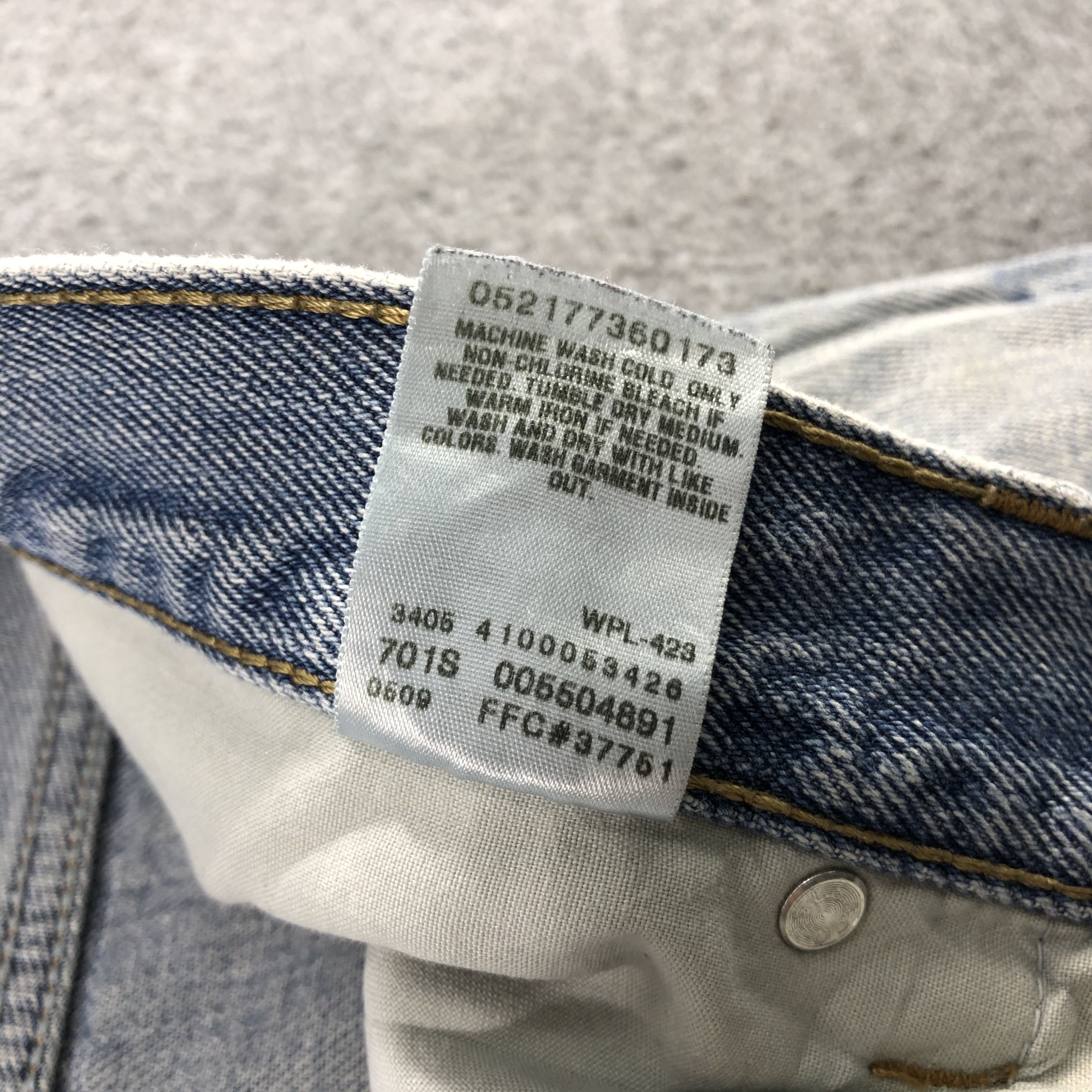 Levi's Vintage Light Wash Levis 550 Jeans-J1502 Size US 34 / EU 50 - 13 Thumbnail