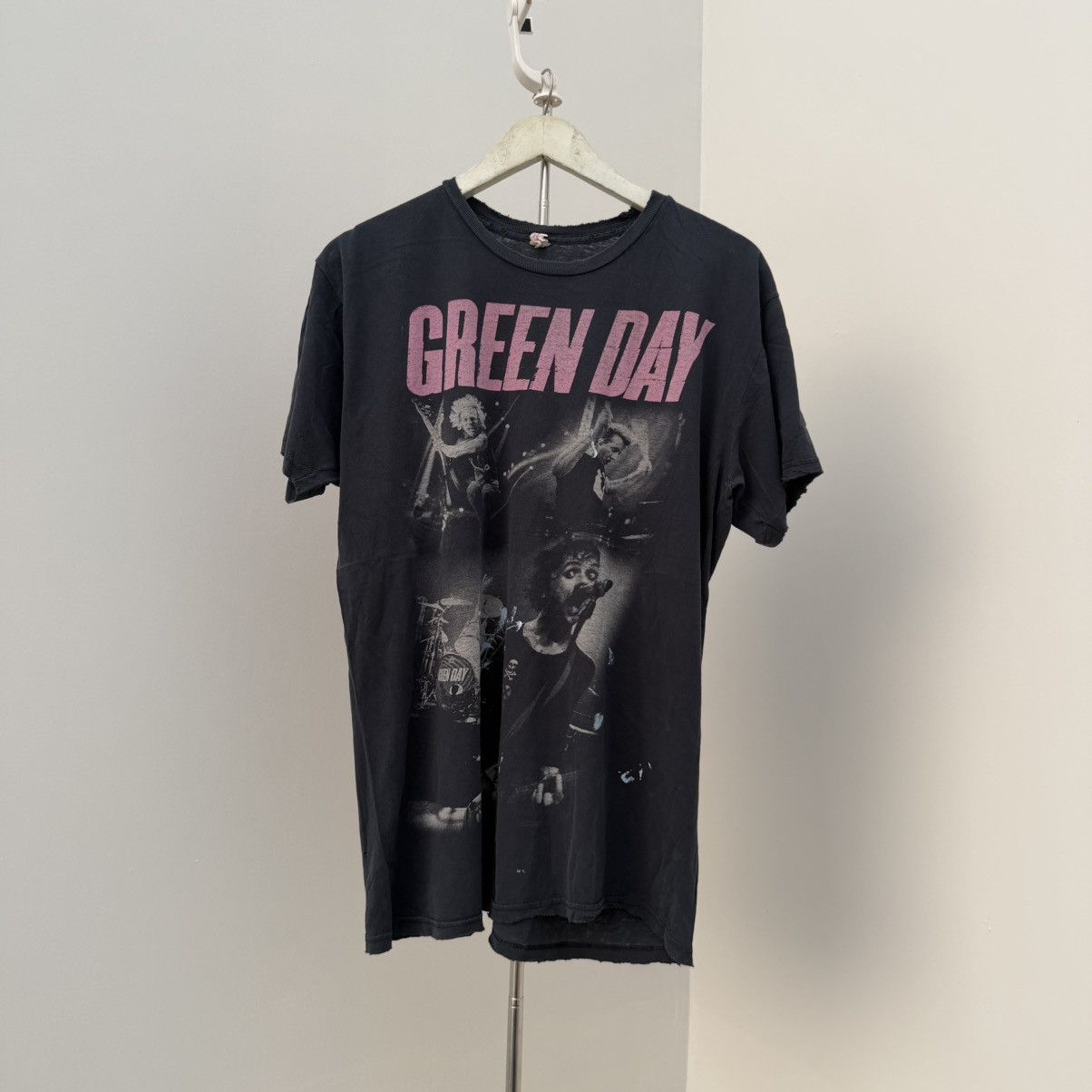 Band Tees Green Day Live Photo Collage Band Tee -bay island Size US XL / EU 56 / 4 - 1 Thumbnail