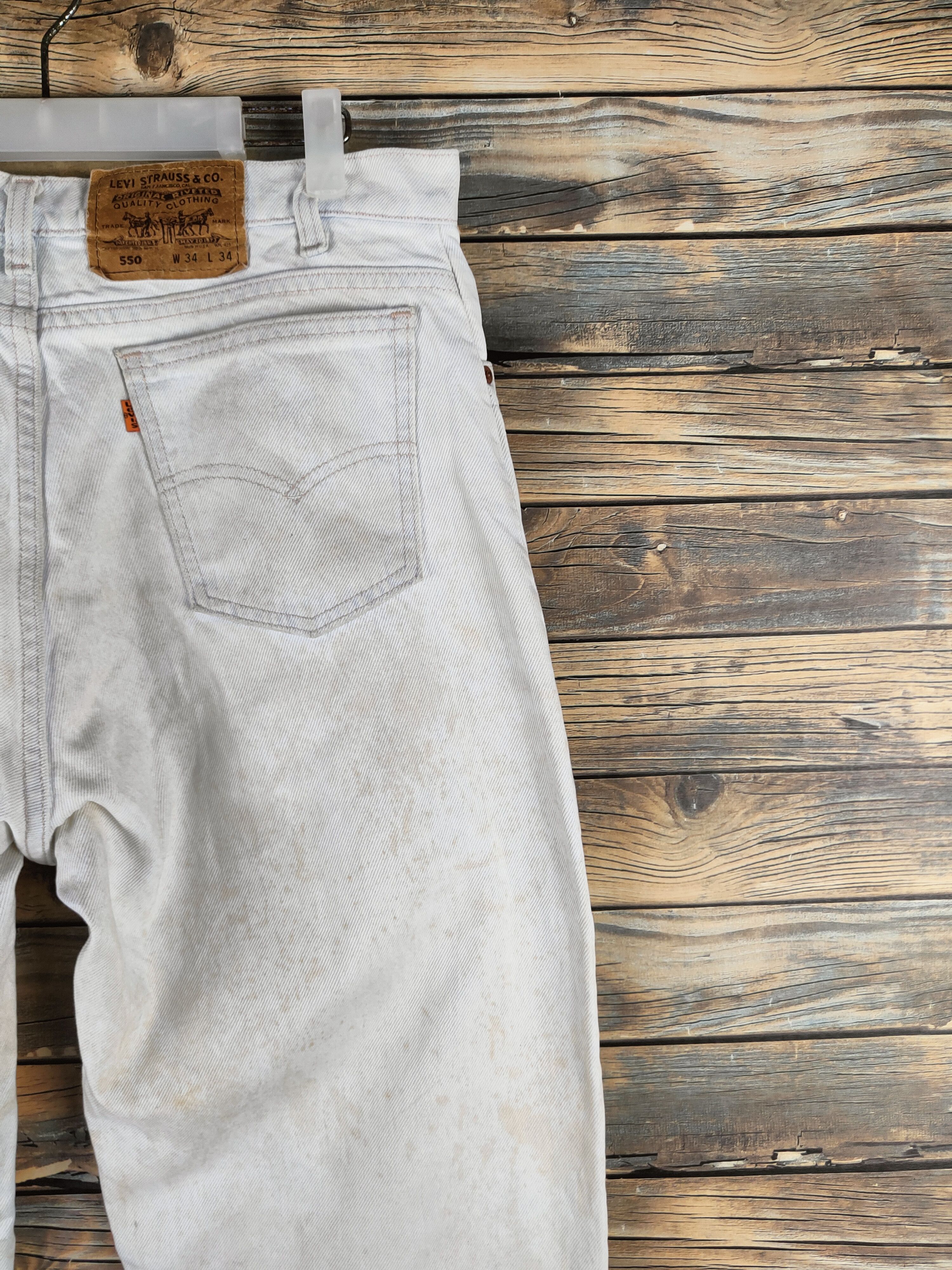 Levi's DL Levi's orange tab White Distressed Ripped Jeans #46-820 Size US 33 - 11 Thumbnail