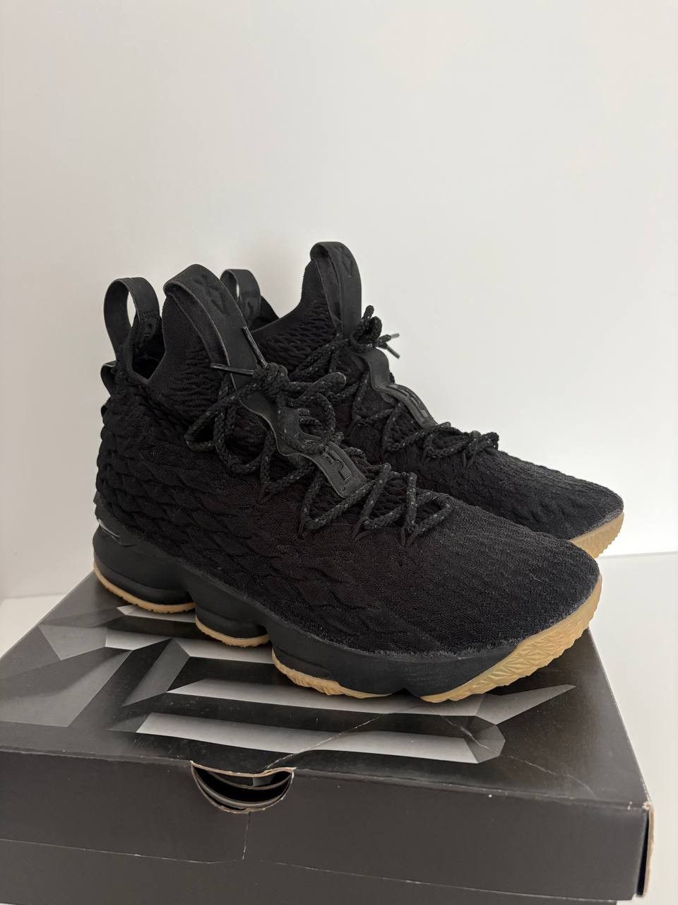 Nike Nike LeBron 15 Black Gum Size US 9 / EU 42 - 1 Thumbnail