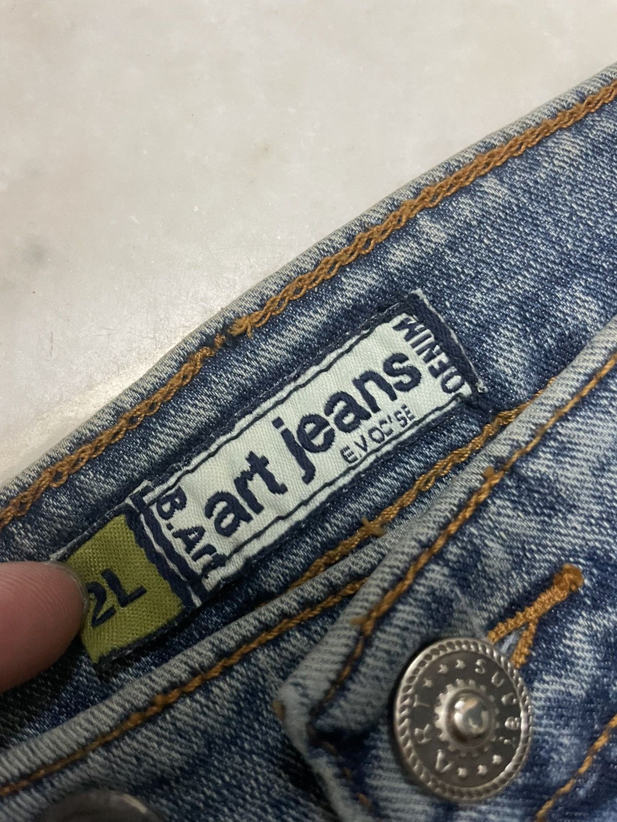 Japanese Brand 💥Rare💥Vintage Japanese Flora Art Embroidery Bootcut Jean Size 32" / US 10 / IT 46 - 7 Thumbnail