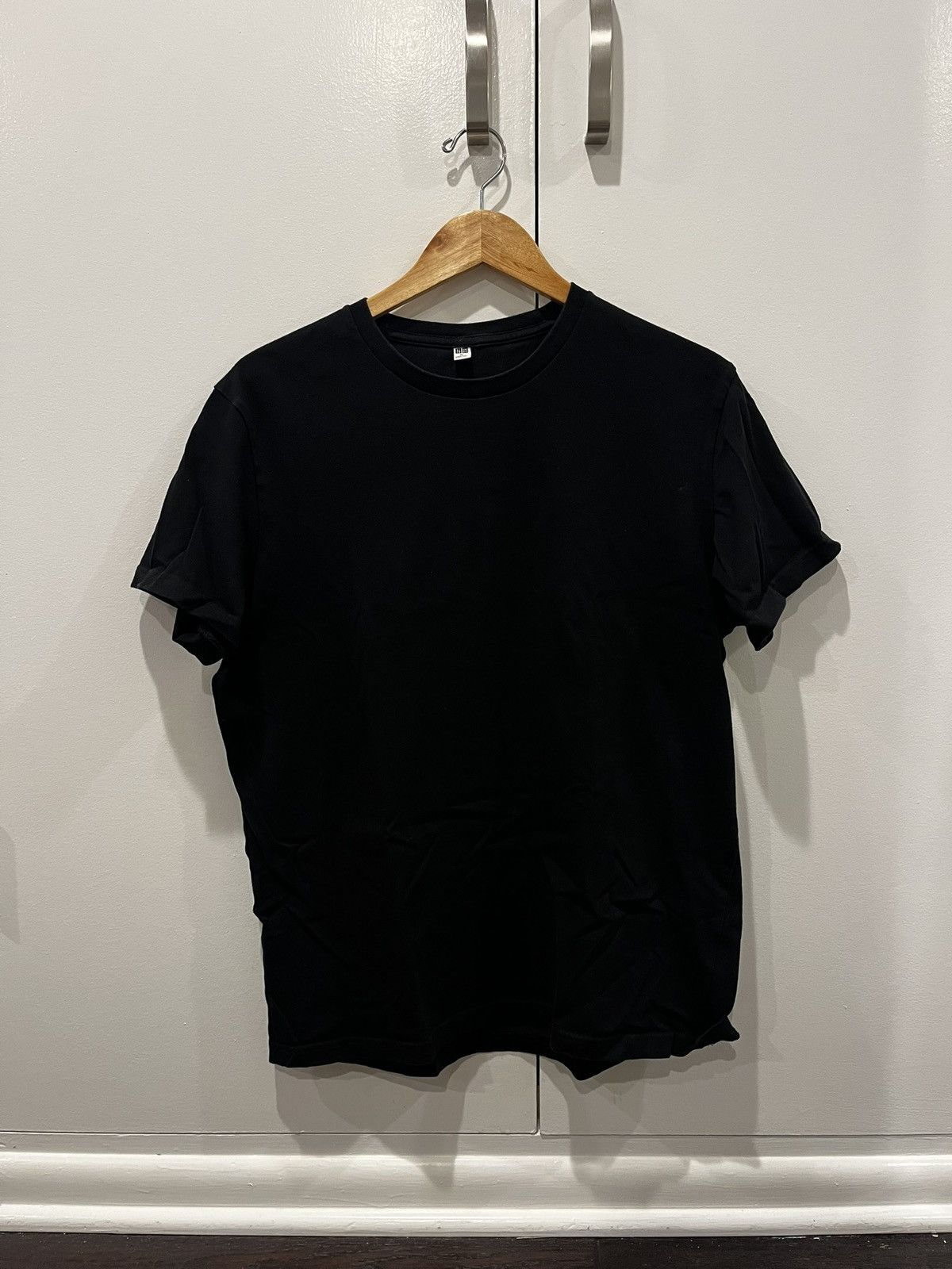 Uniqlo Black Uniqlo basic t shirt Size US XL / EU 56 / 4 - 1 Thumbnail