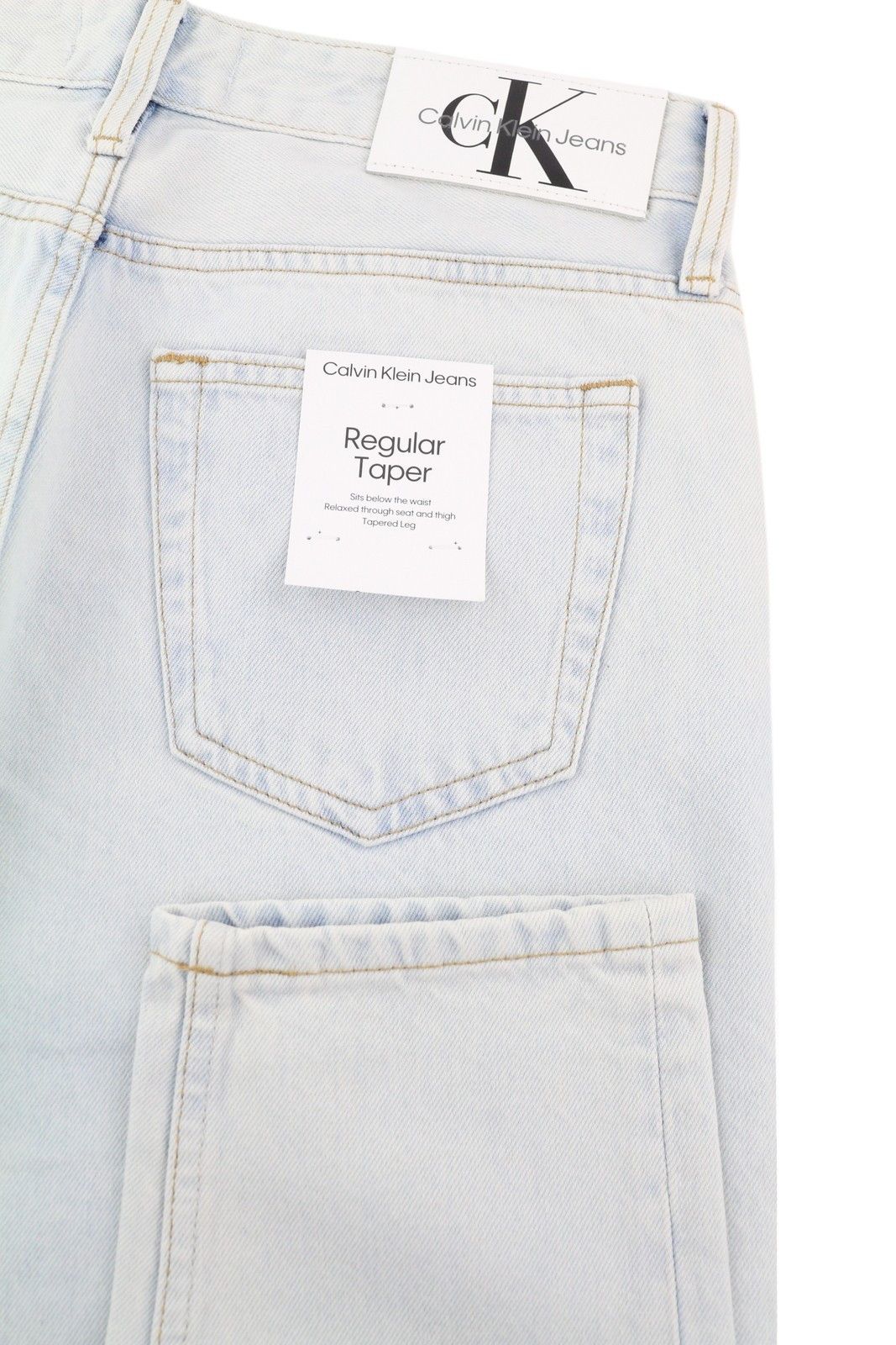 Calvin Klein REGULAR TAPER W31/L32 Light Blue Washed Zip Fly Denim 85327 Size US 31 - 5 Thumbnail