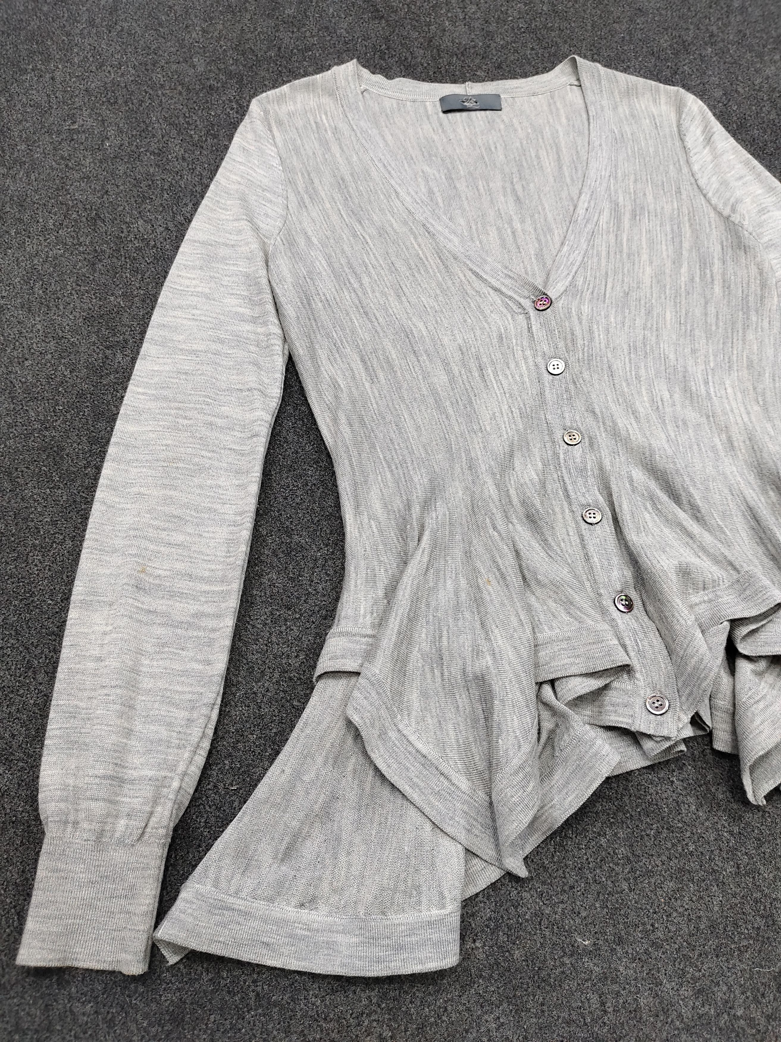 Alexander McQueen Alexander McQueen- Asymmetric Peplum Sculpted Wool Cardigan Size M / US 6-8 / IT 42-44 - 9 Thumbnail