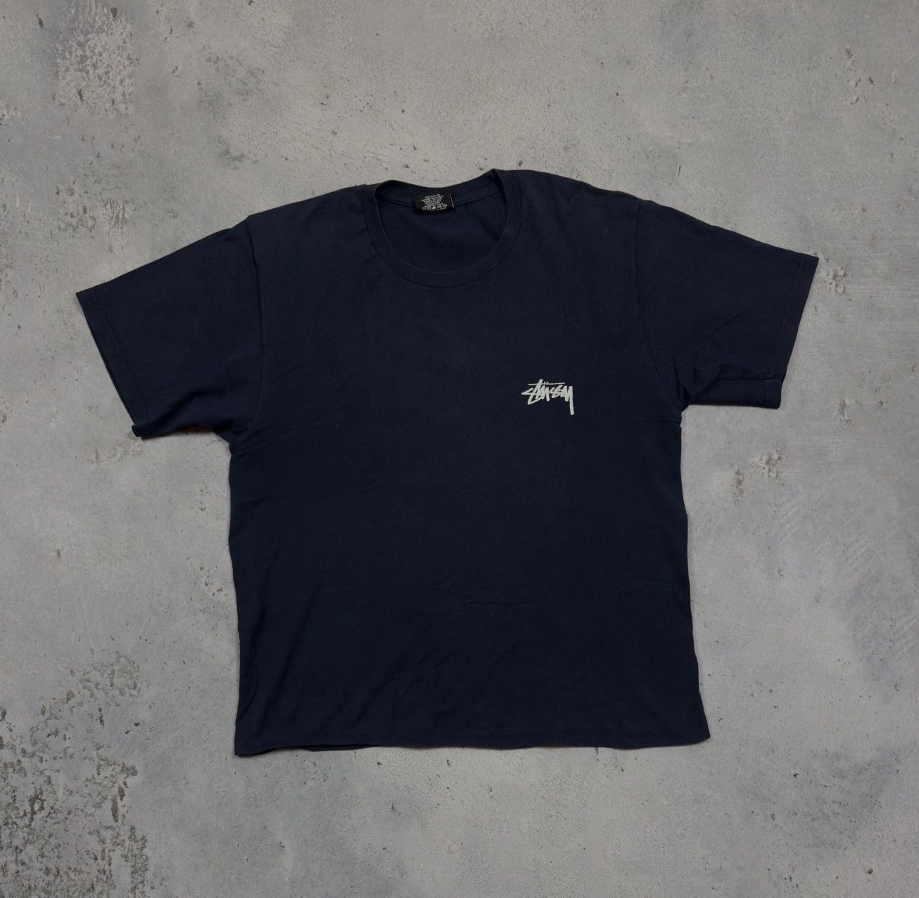 Stussy Stussy big logo surf man t shirt vintage Size US M / EU 48-50 / 2 - 3 Thumbnail