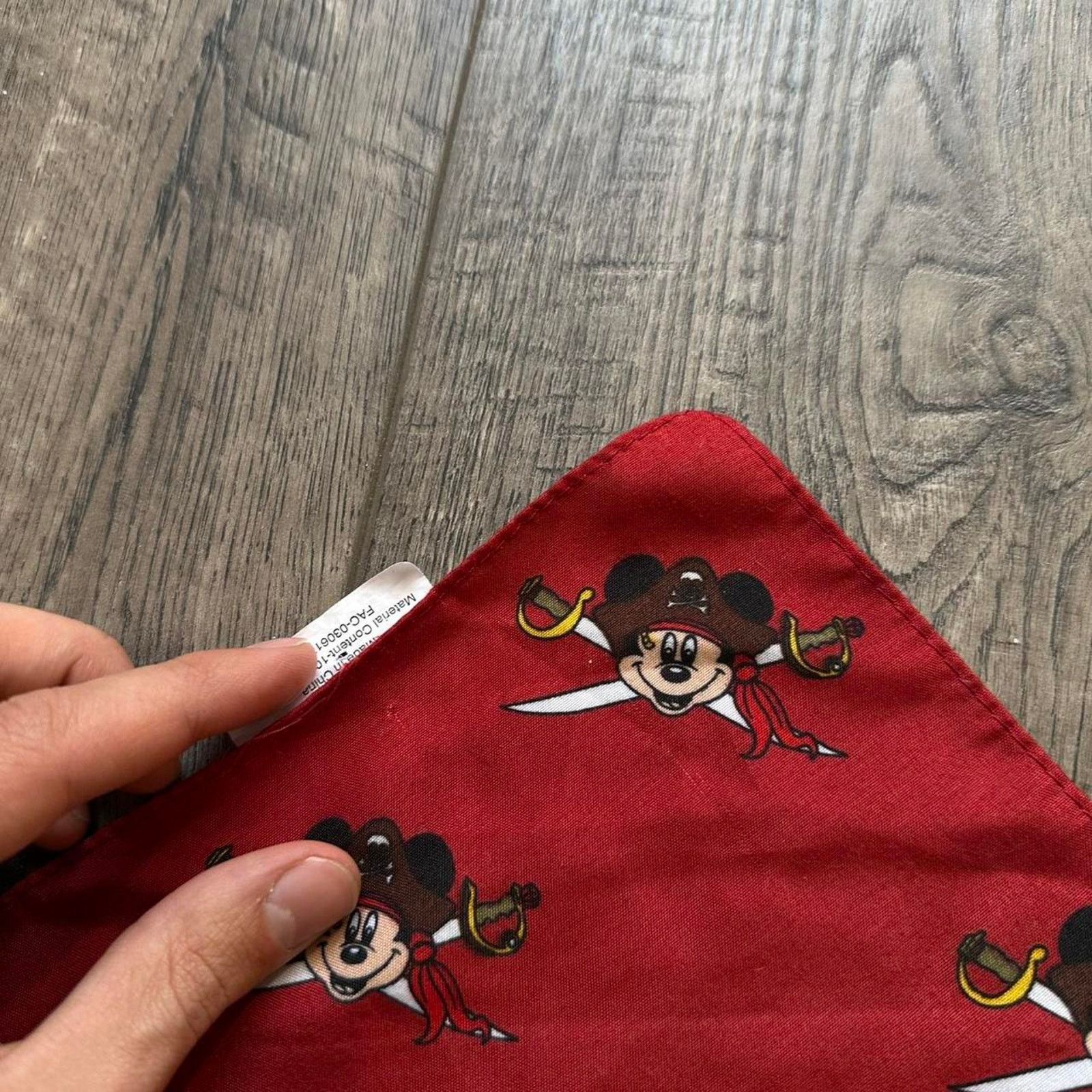 Disney Disney Pirates of The Caribbean Mickey Mouse Neck Scarf Size ONE SIZE - 6 Thumbnail