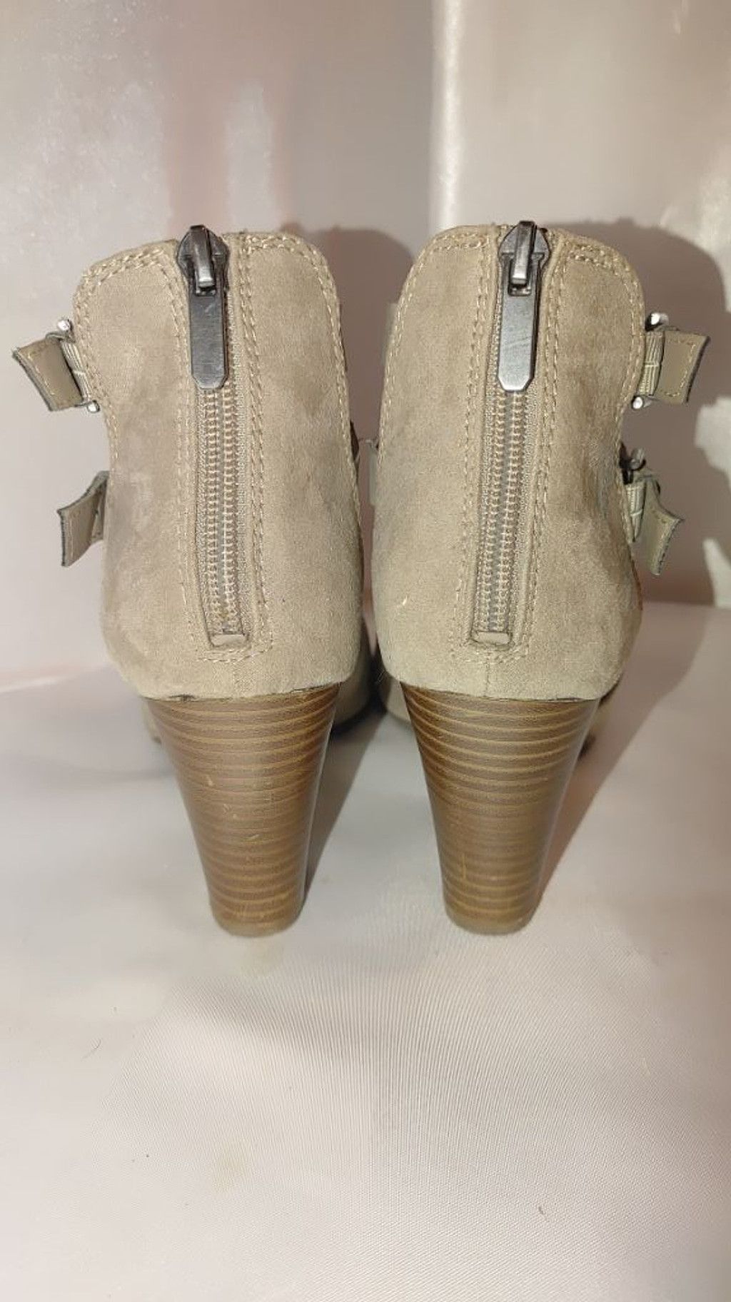 Sam Edelman Libby Edelman Peep Toe Booties Size 8 Size US 8 / IT 38 - 6 Thumbnail