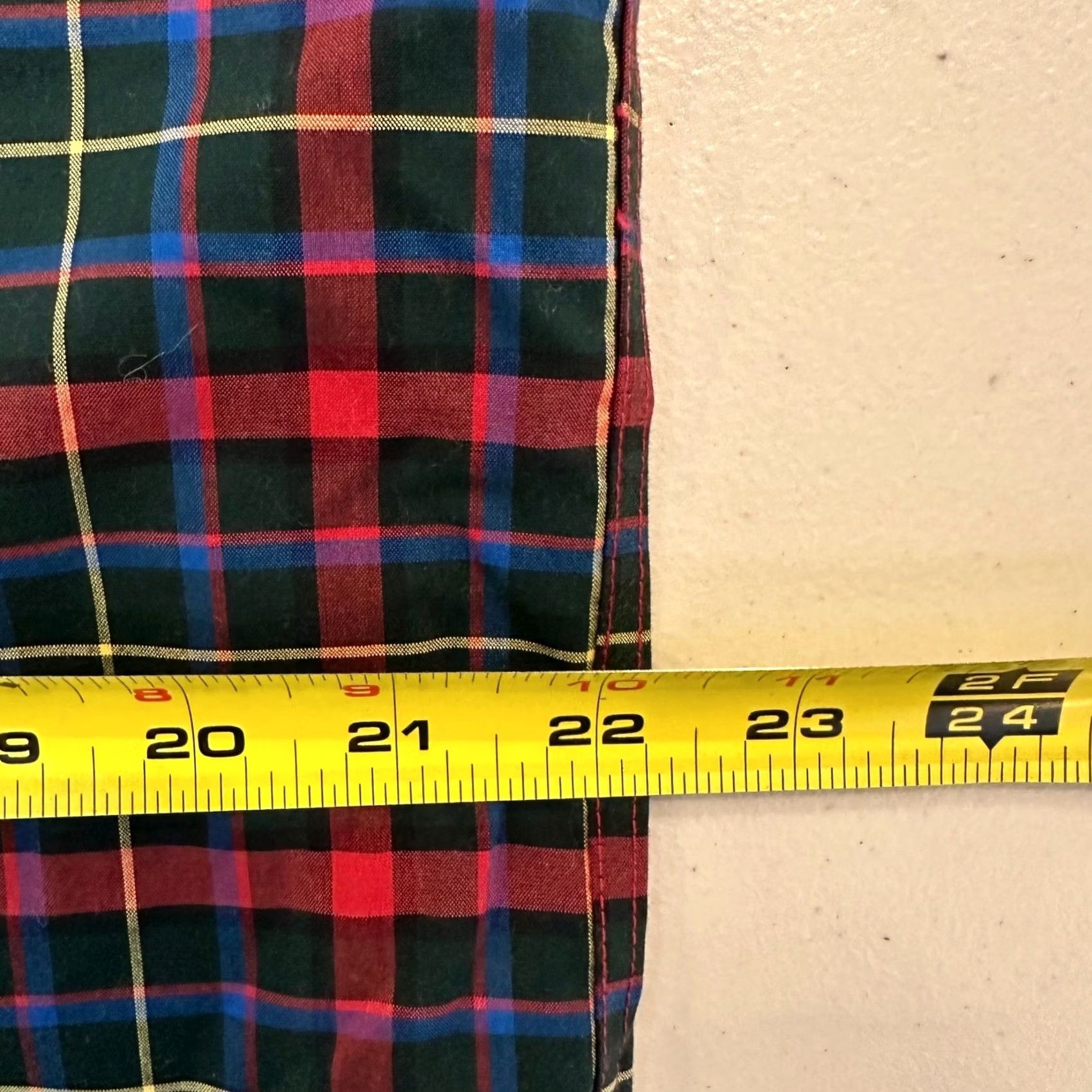 Vintage LL Bean Mens Plaid Shirt Button-Down Long Sleeve Button-Up Medium Regular Cotton Casual Fall Spring Men Size US M / EU 48-50 / 2 - 7 Thumbnail
