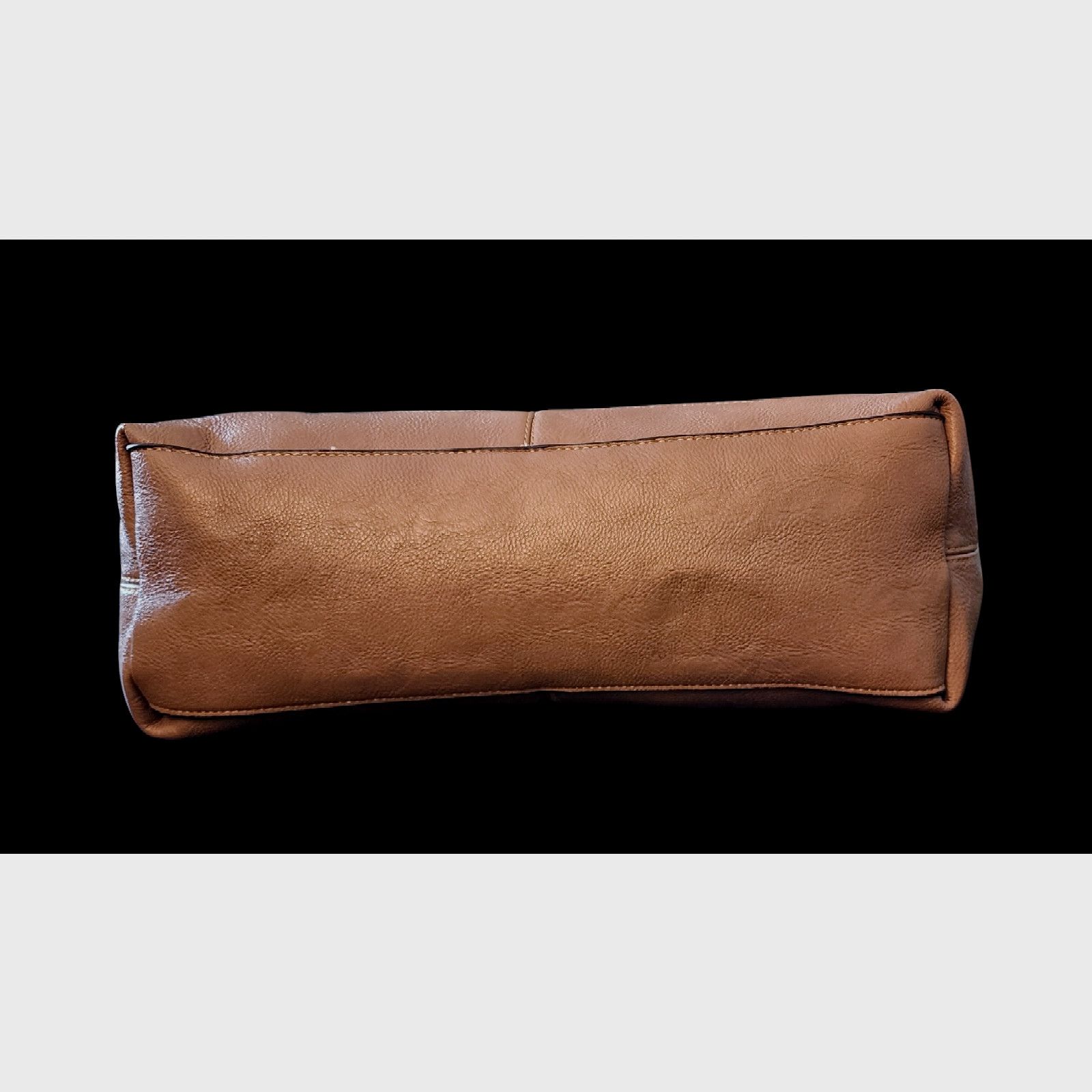 Other Unbranded taupe large leather shoulder bag. Size ONE SIZE - 4 Thumbnail