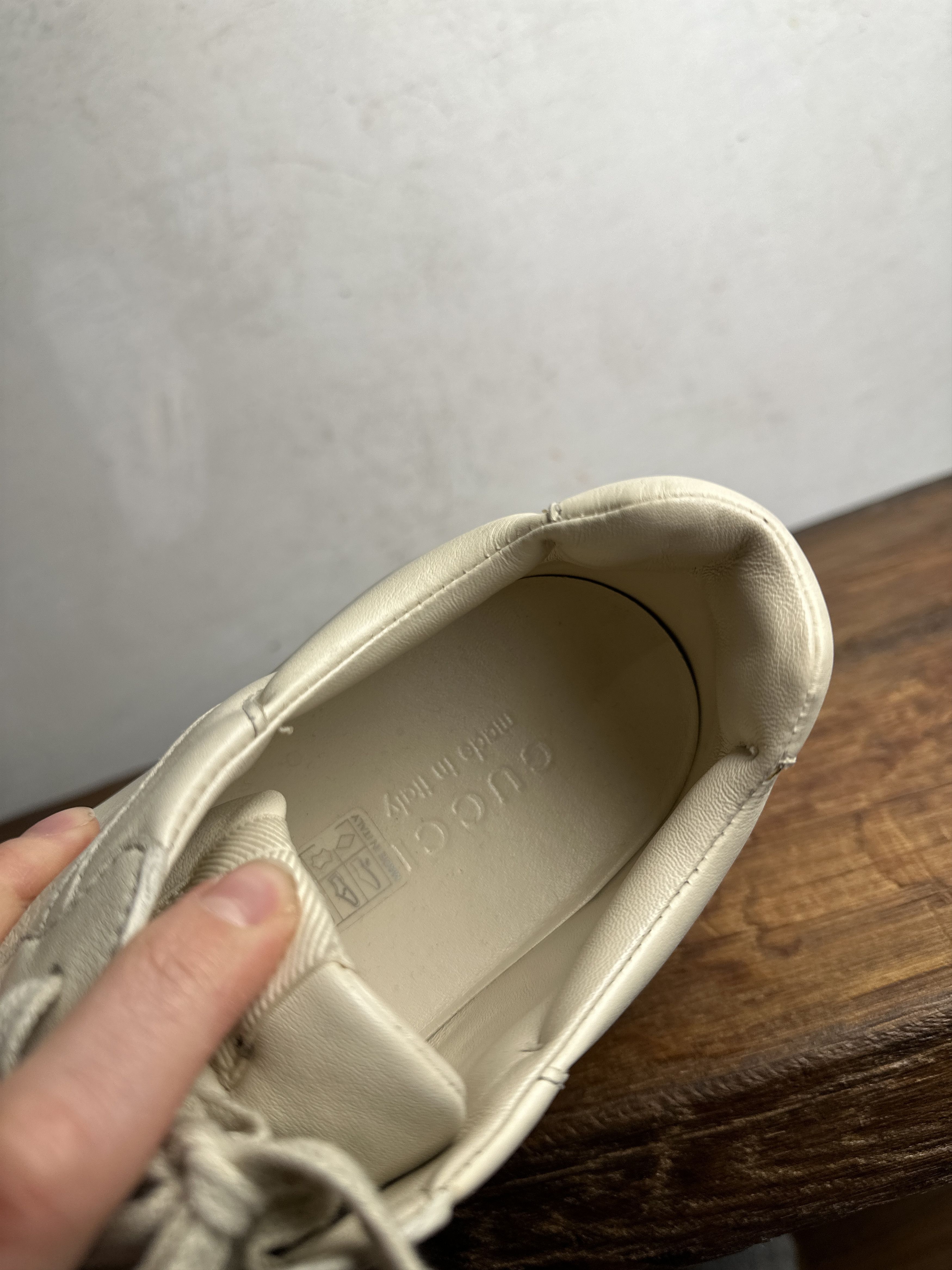 Gucci Gucci Distressed Rhyton Sneakers Size US 10 / EU 43 - 19 Thumbnail
