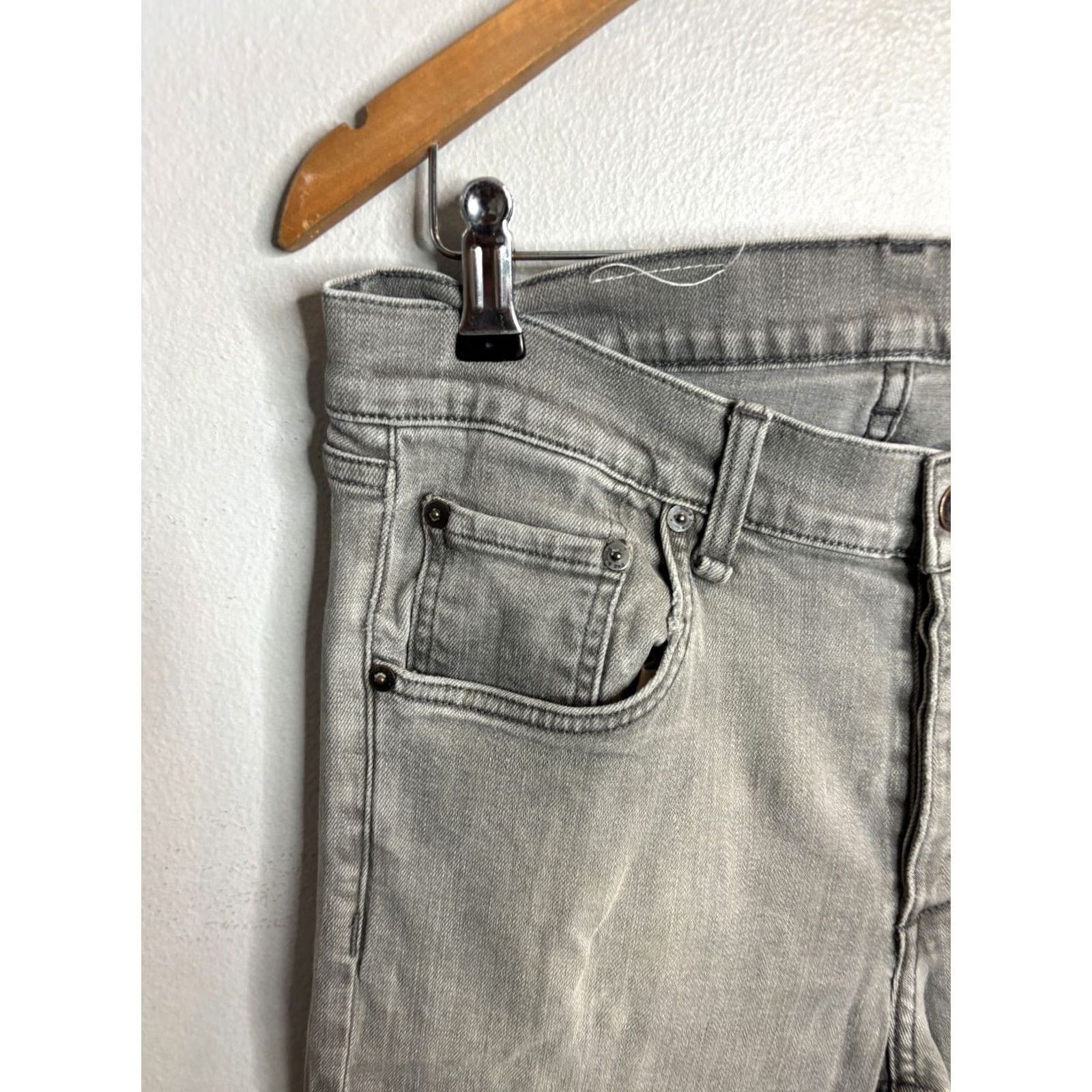Rag & Bone rag & bone Jeans Slim Fit 2 Gray Denim 32x28 Men's Jeans 5-Pocket Style 5200 Size US 32 / EU 48 - 2 Thumbnail