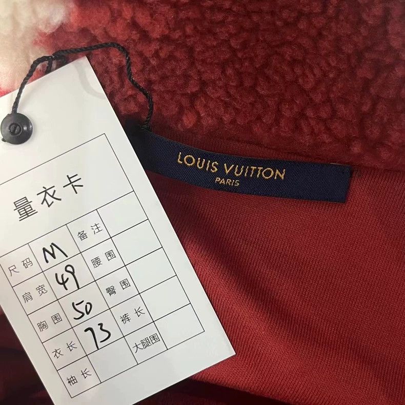 Louis Vuitton Louis Vuitton White and red nigo checkerboard full logo te Size US M / EU 48-50 / 2 - 3 Thumbnail