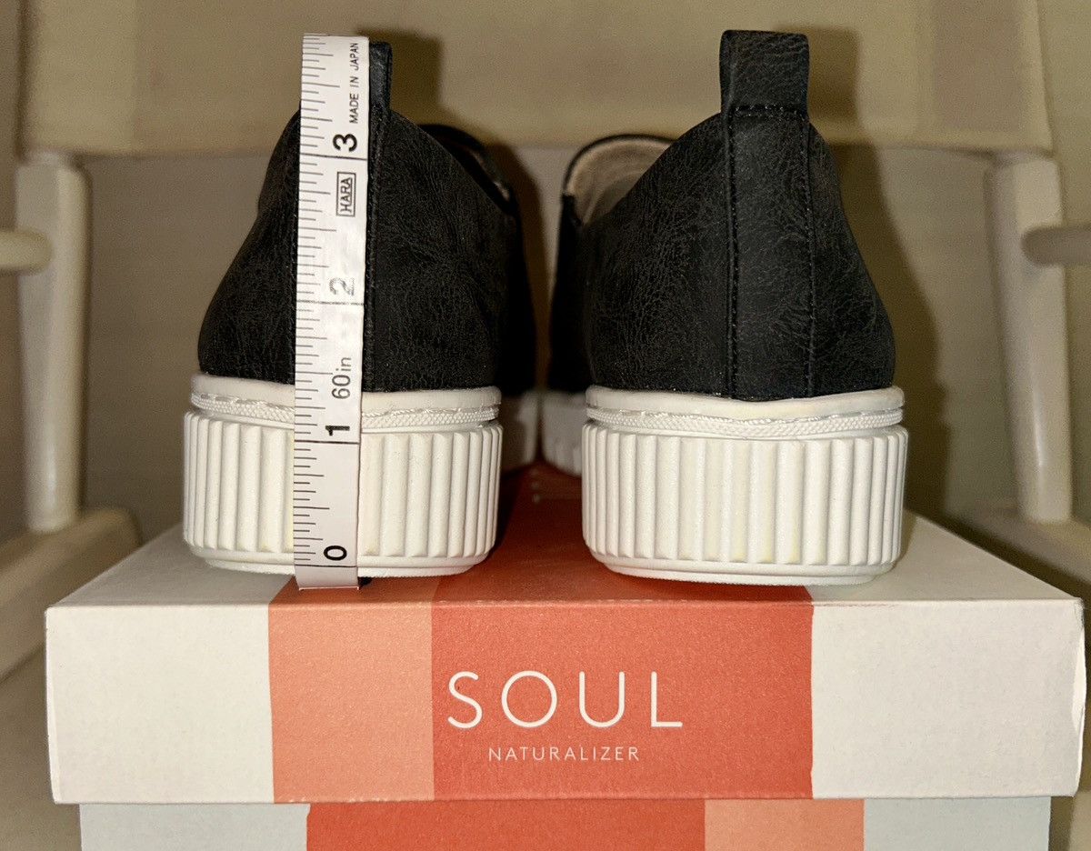 Naturalizer Soul Naturalizer “Turner” Canvas Sneakers Size 9M Size US 9 / IT 39 - 16 Thumbnail