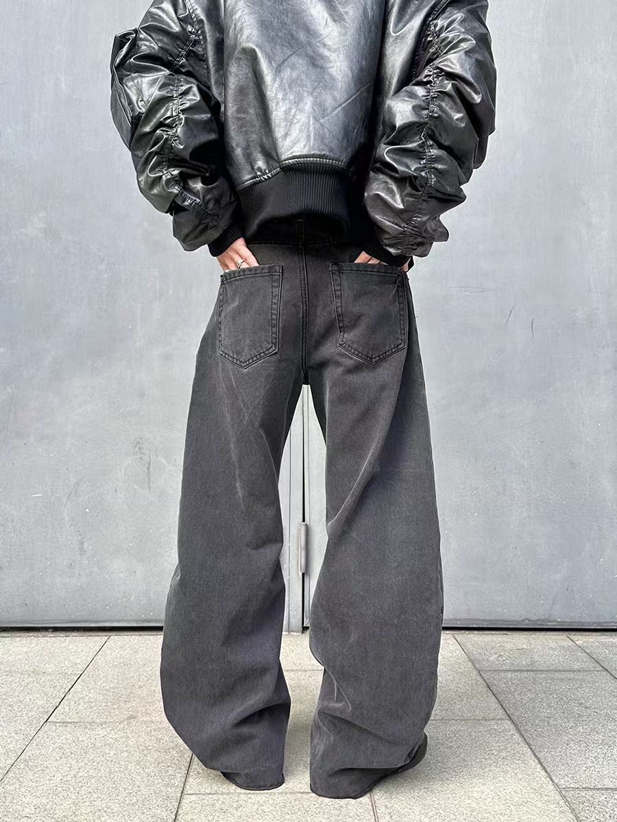 Vintage silhouette machete baggy jeans